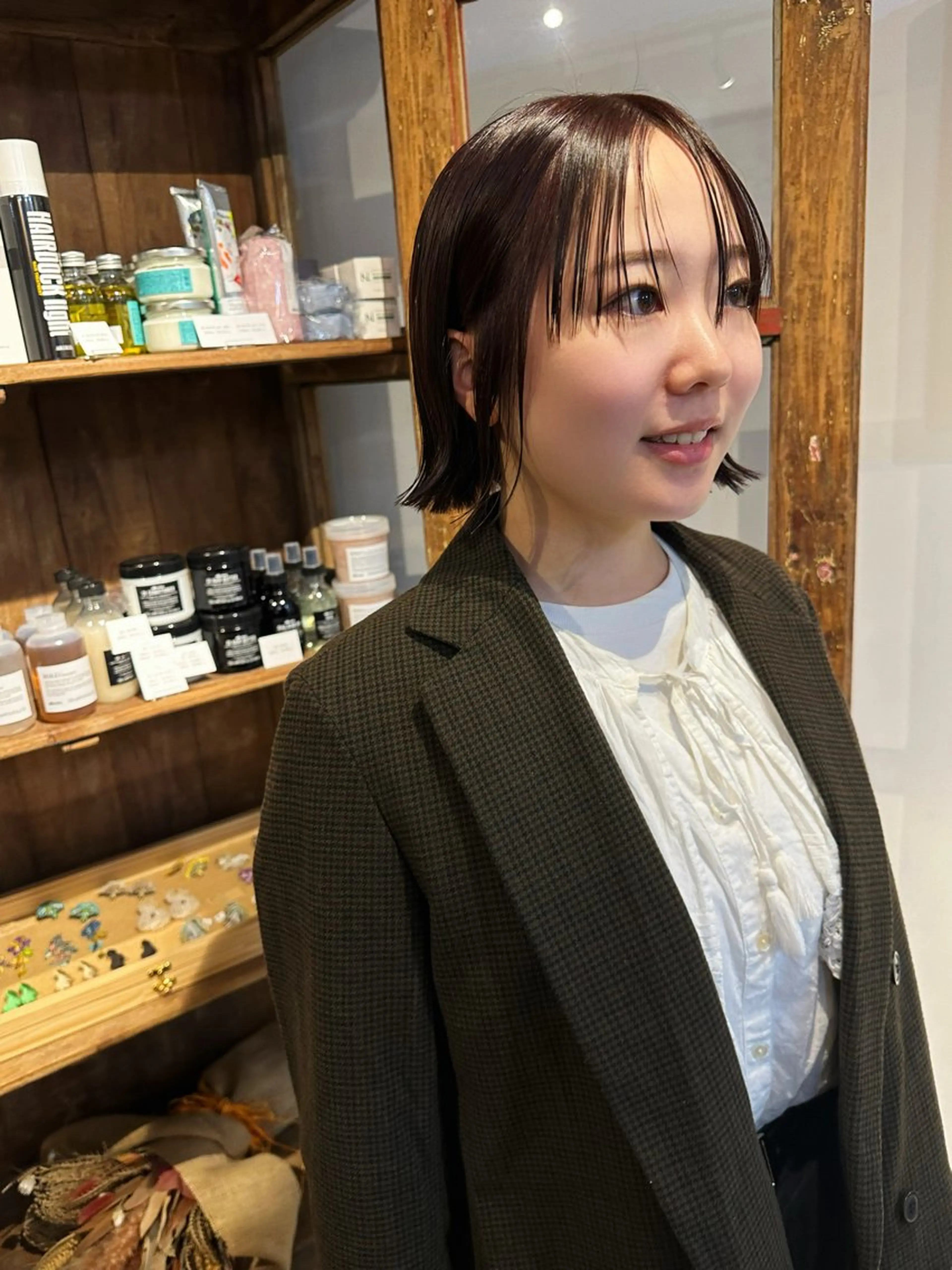 ミディアム カラー ラベンダーカラー ボブ カット ヘアカラー トリートメント 小野江 祐李のヘアスタイル
