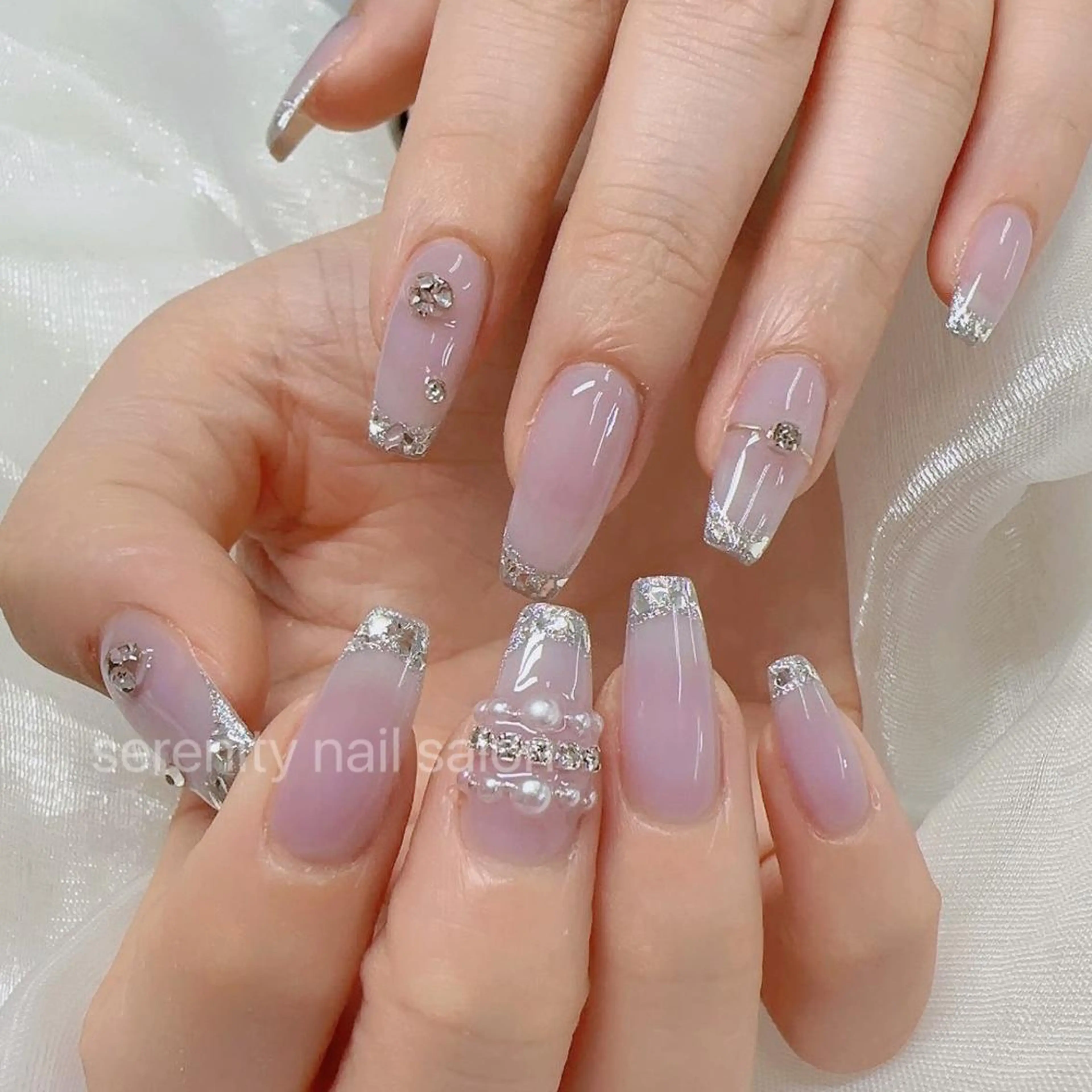 ネイル ハンドネイル ハンドケア ✨Serenity Nail salonのネイルデザイン