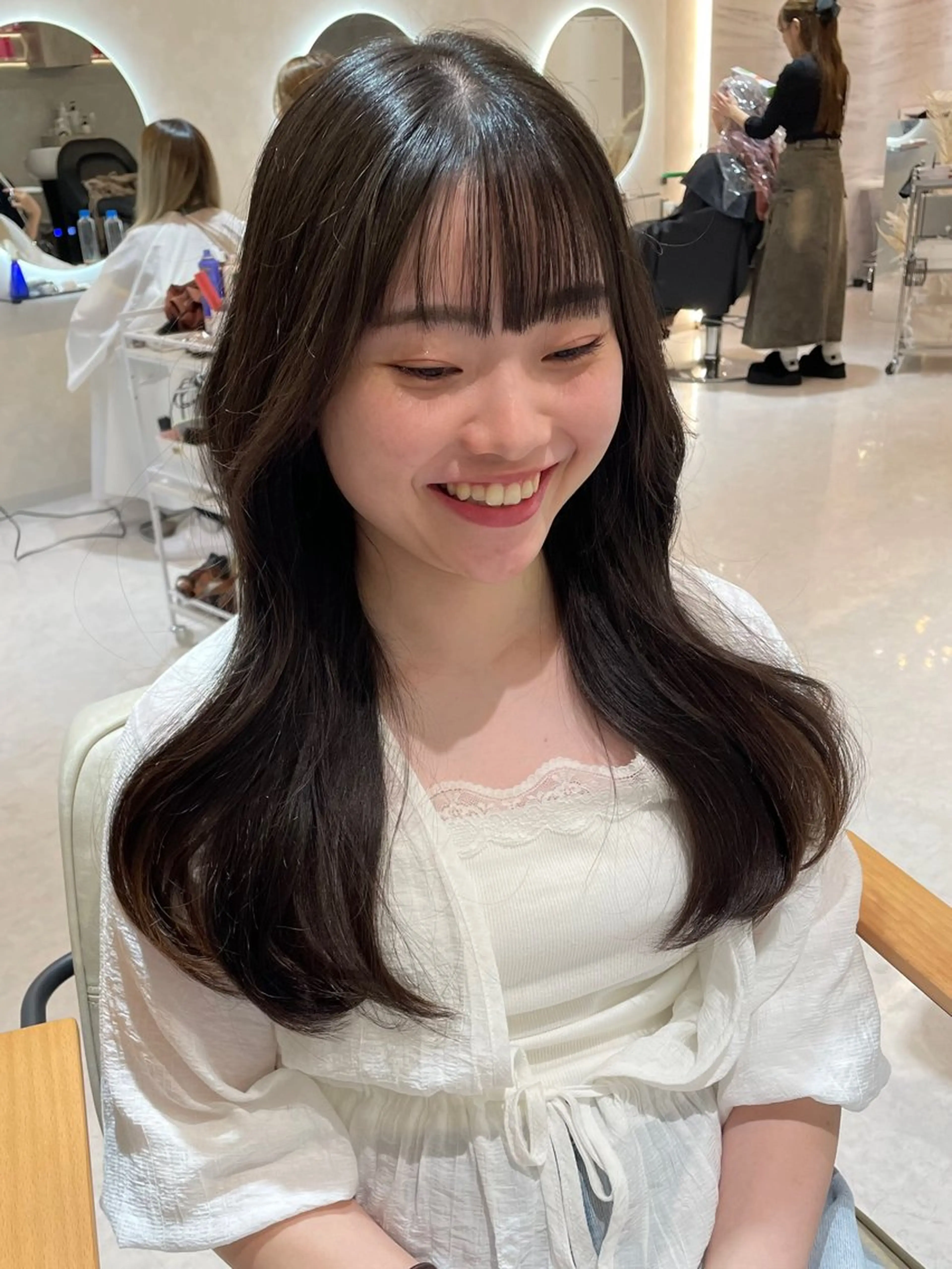 ロング カラー ベージュカラー ケアカラー 透明感カラー グレージュ オリーブベージュ ショートモデル募集 エクステ専門店まりこのその他イメージ