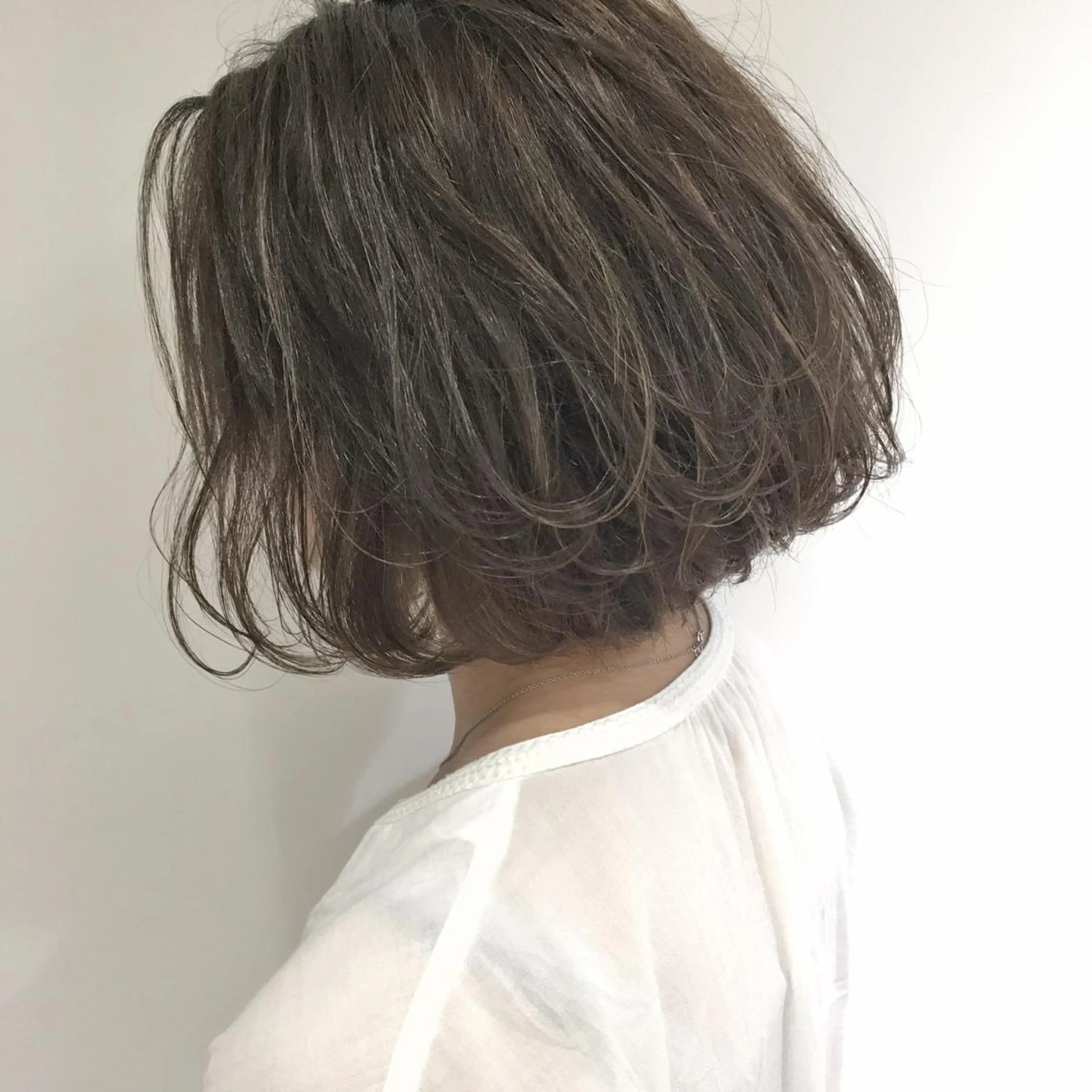 ミディアム ハイライト ボブ/レイヤー 🌟梅田盛一🌟のヘアスタイル