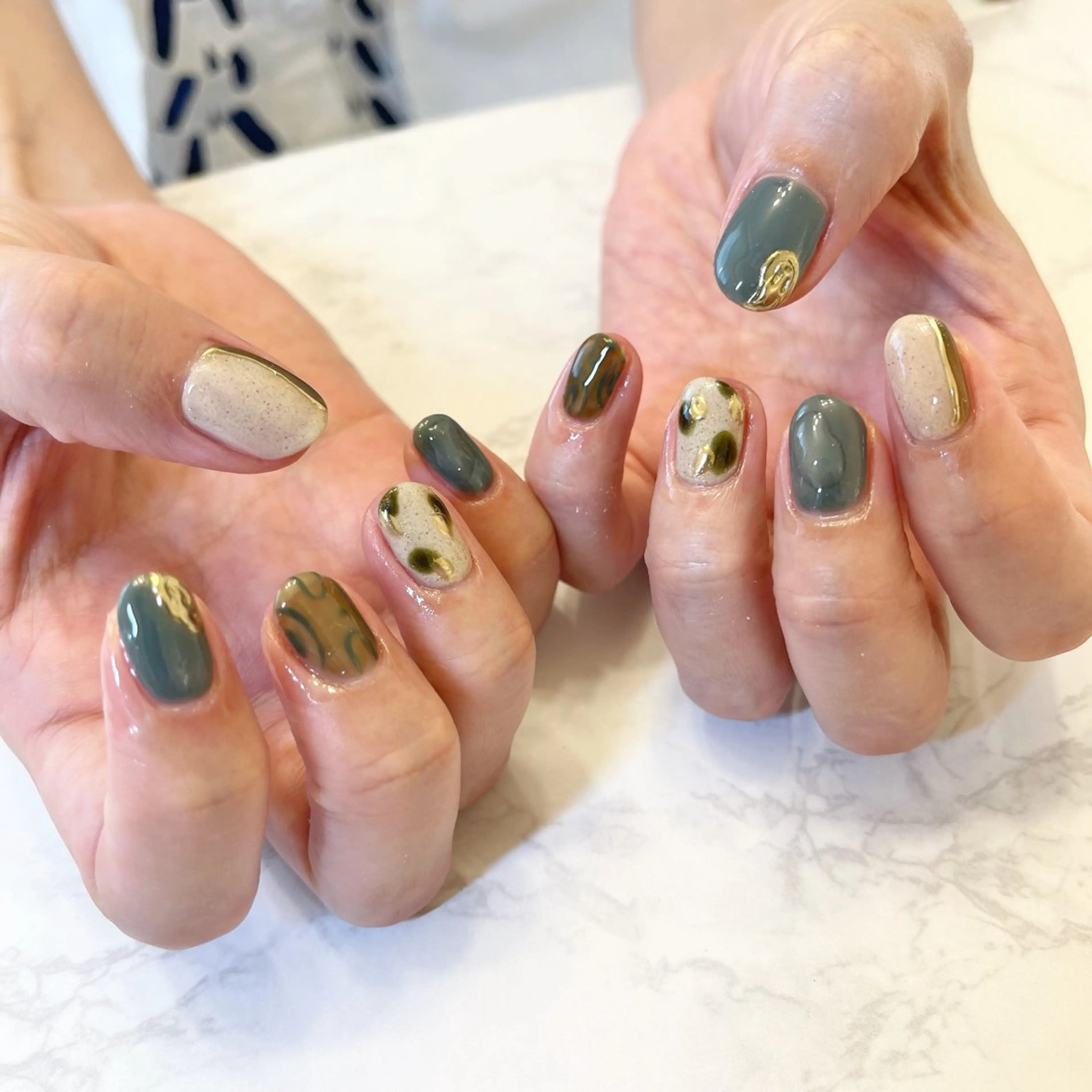 ネイル ハンドネイル Elegancia. Hiromiのネイルデザイン