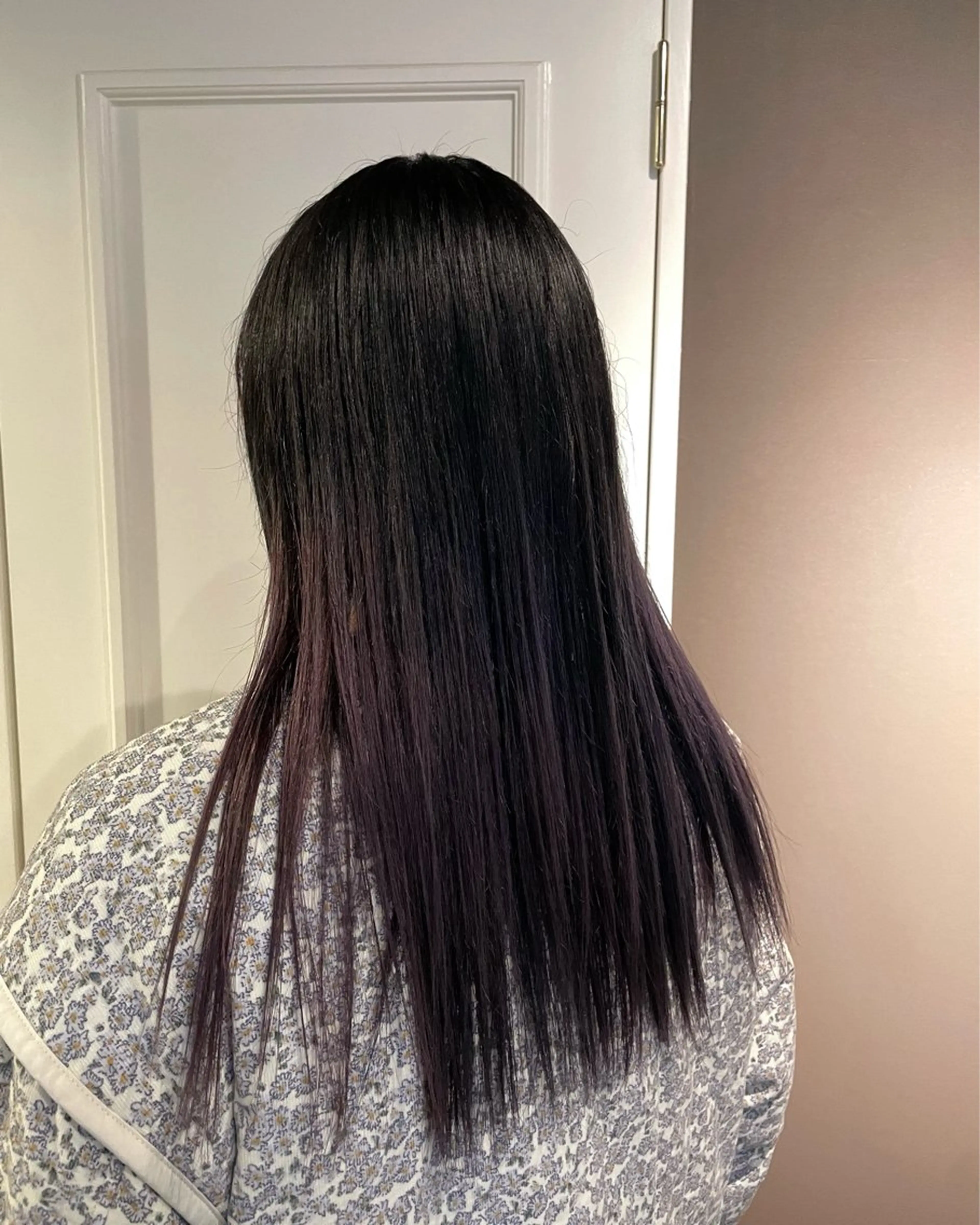 ロング カラー 佐野 えり奈のヘアスタイル