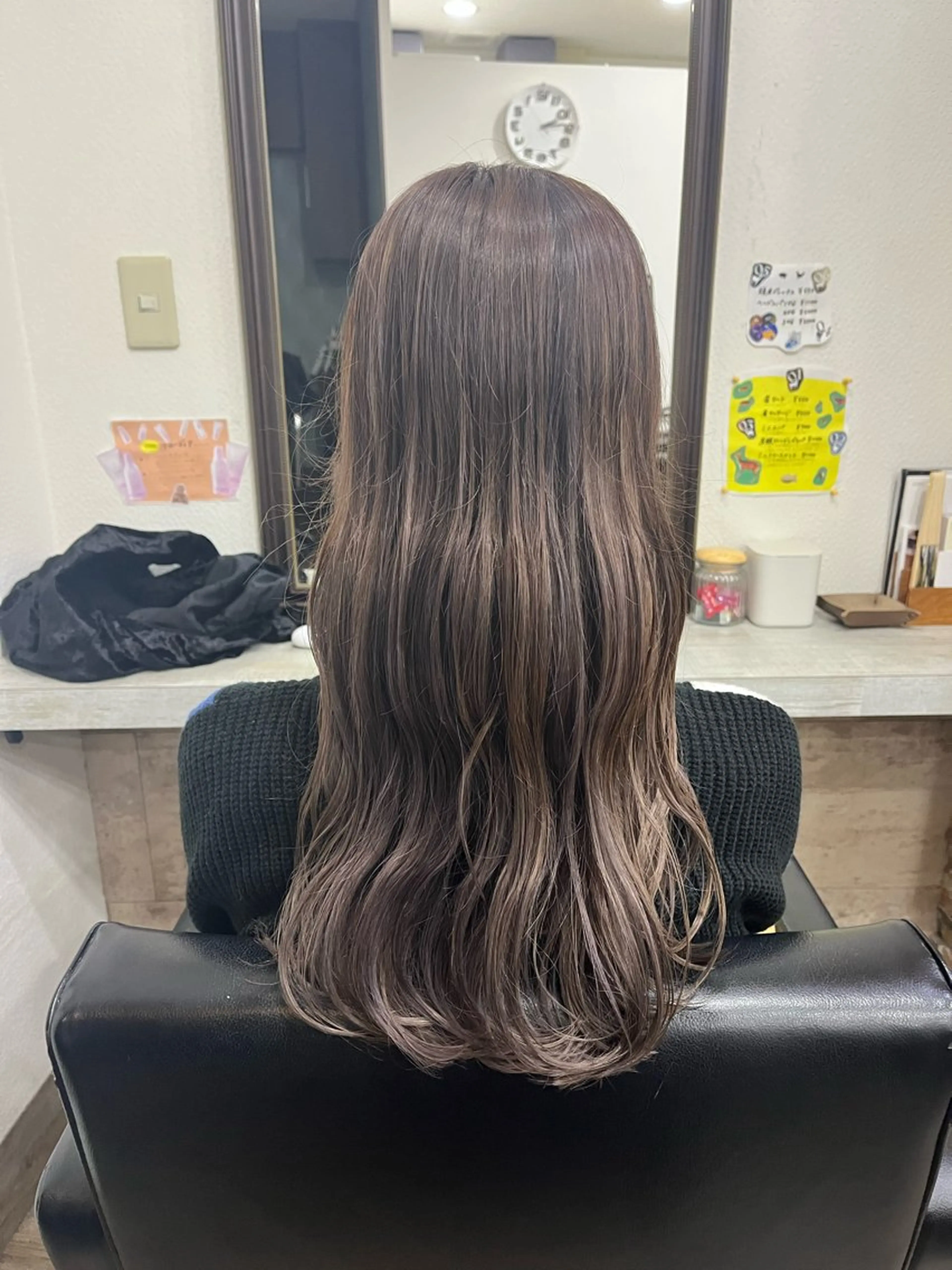 ロング 薮内 香保里のヘアスタイル