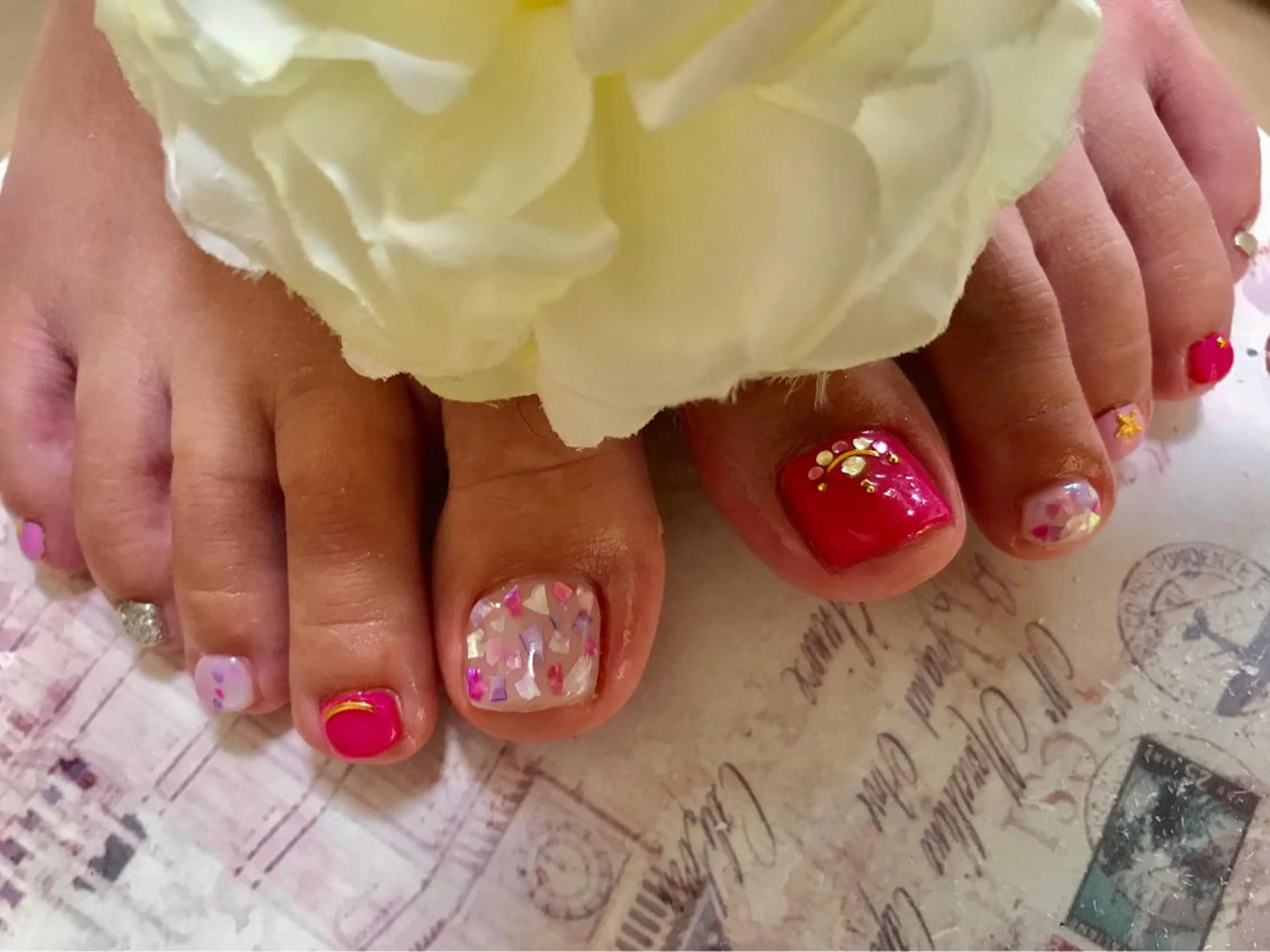 ネイル ♡ビジュール♡ NAIL &まつ毛のマツエク・マツパデザイン