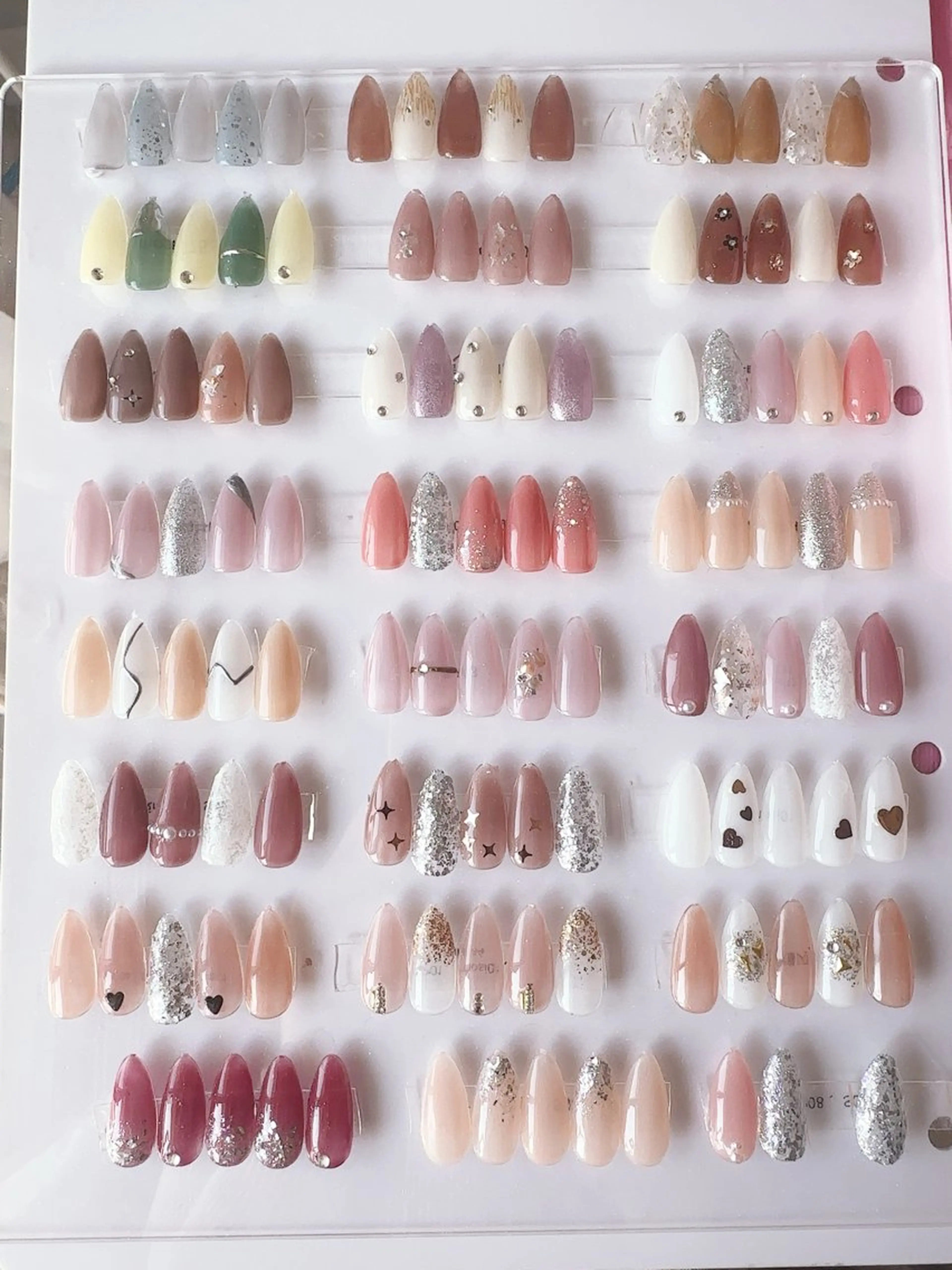 ネイル チークネイル 長さ出し フレンチネイル ジェルネイル ガラスフレンチ ハンドネイル kao  パラジェル スカルプ/長さだしのネイルデザイン