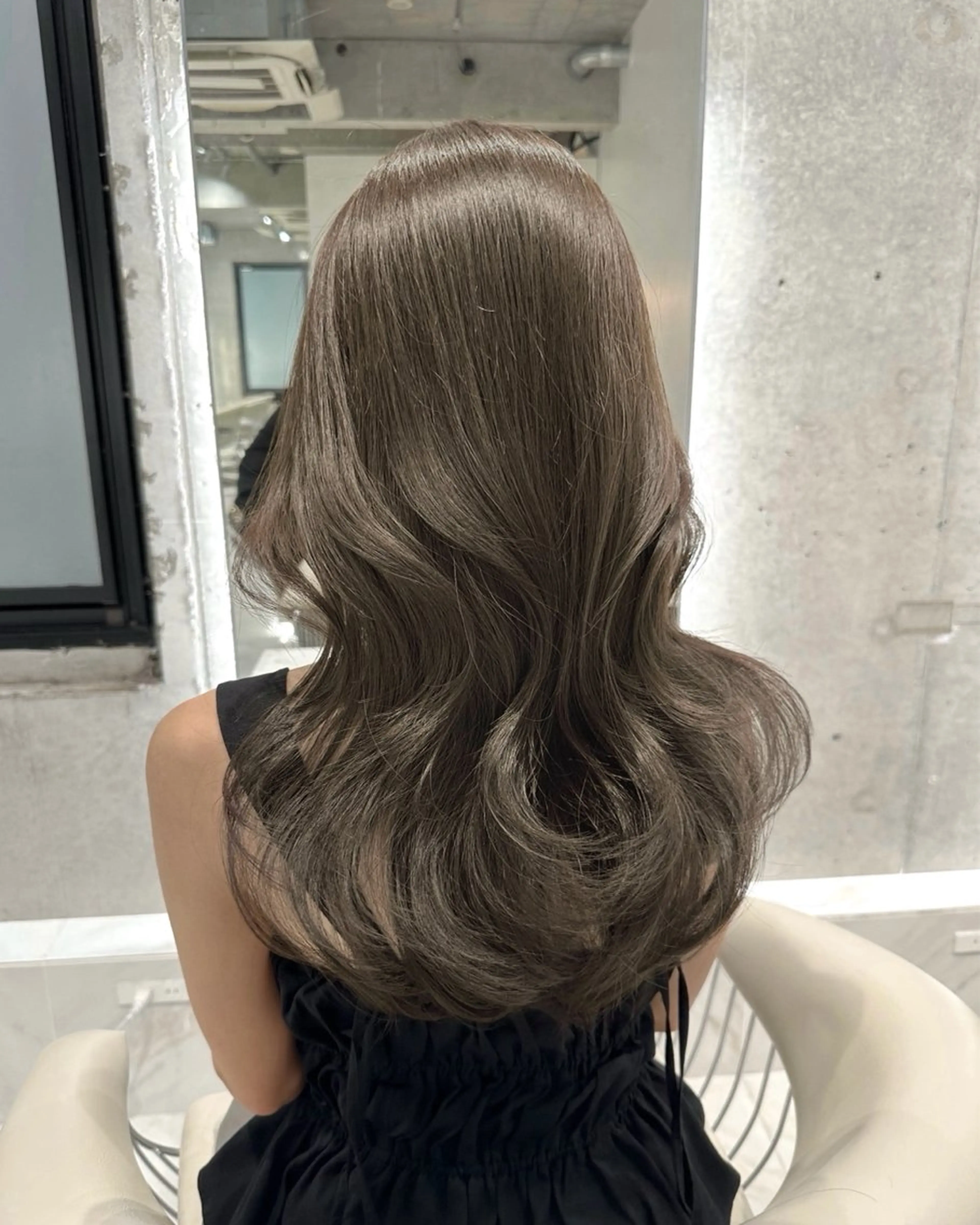 セミロング カラー ✨上品レディーなヘア スタイルへ✨髙木諒也のヘアスタイル