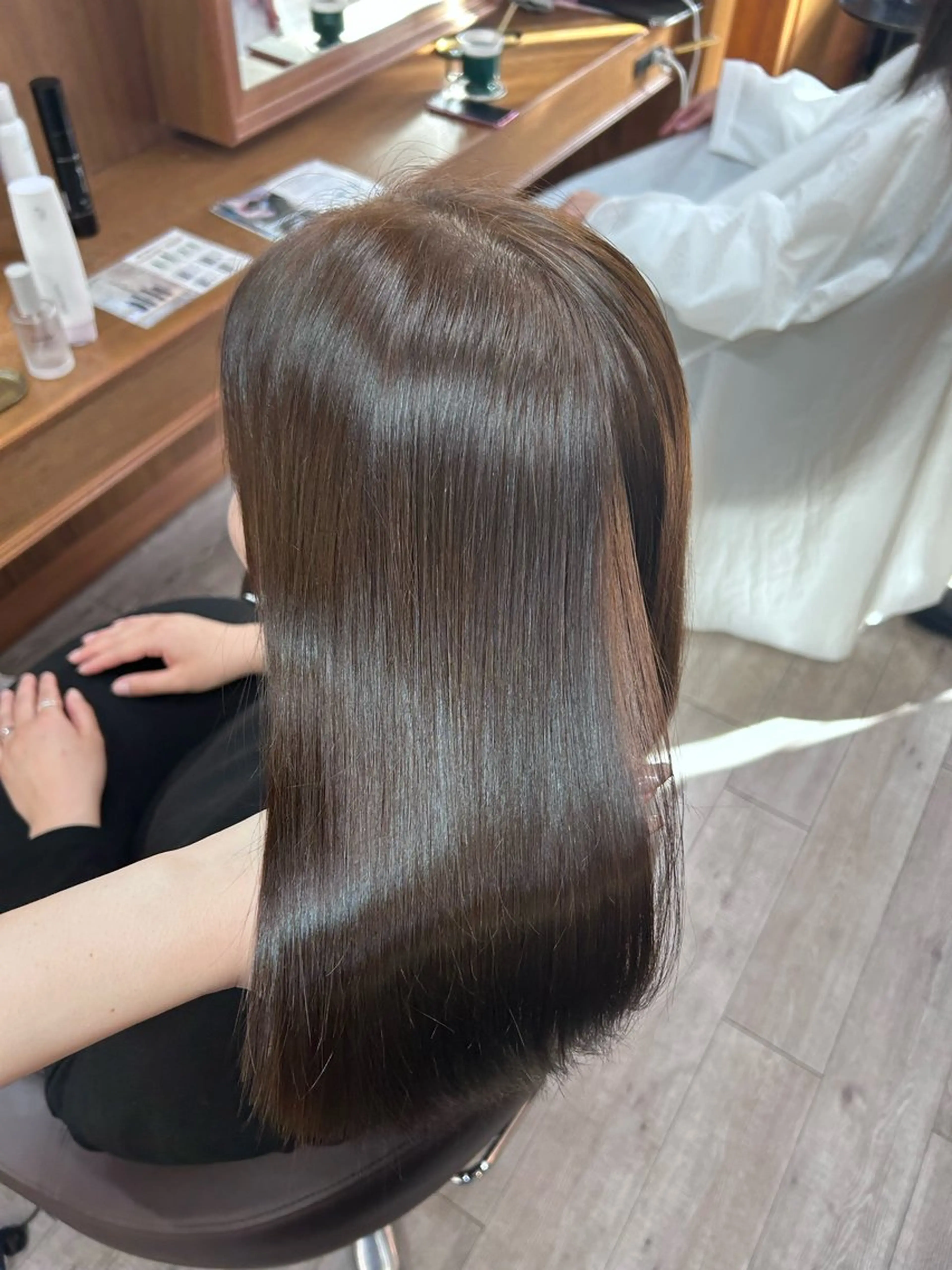 ミディアム ヘアカラー kana°ʚ🎀ɞ° 韓国風透明感カラーのヘアスタイル