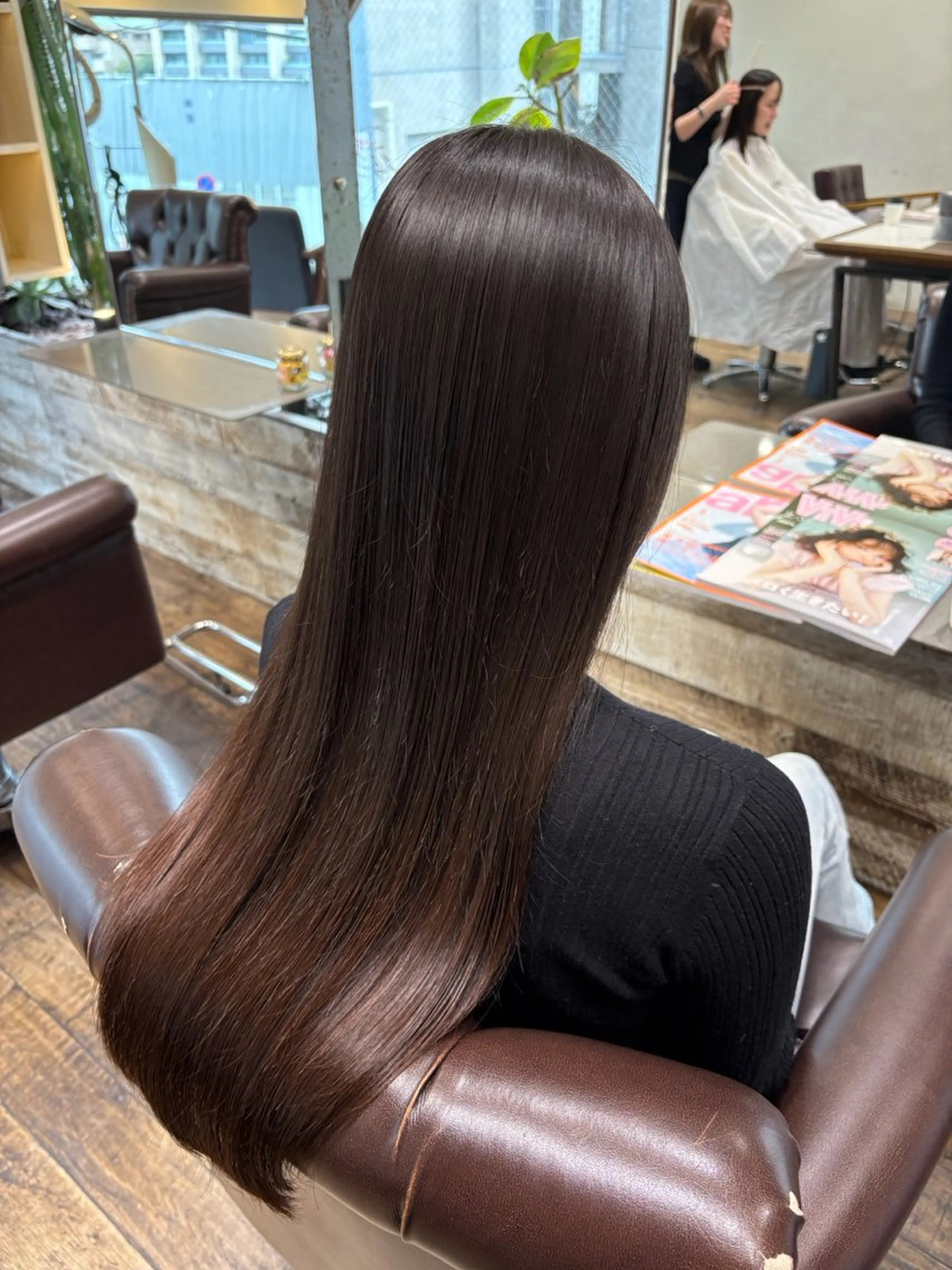 ロング パーマ ストレートパーマ 新屋敷 拓大のヘアスタイル