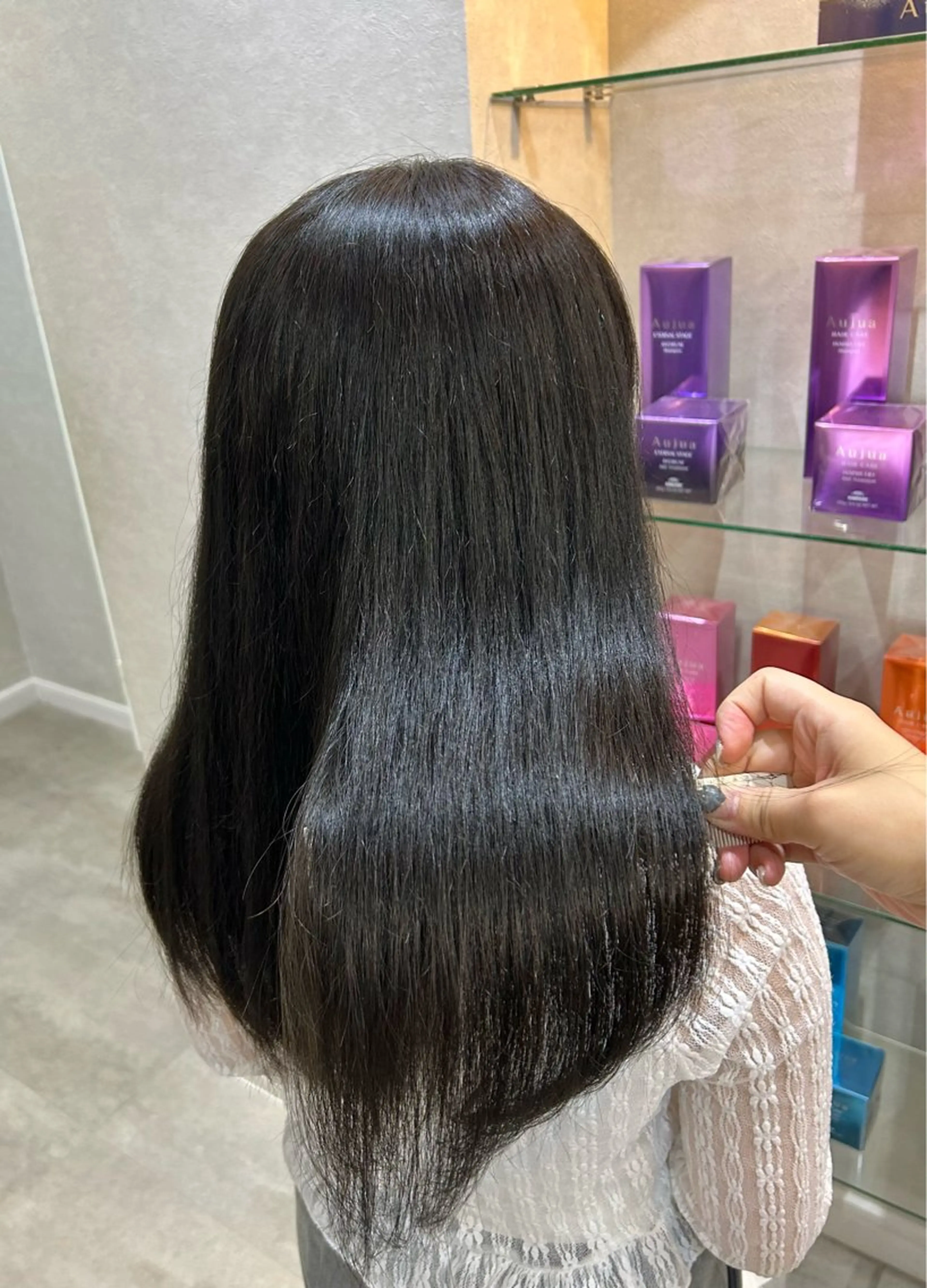 セミロング カラー 透明感カラー グレージュ ネイビーカラー 髪質改善 トリートメント 💠 AYAKA💠のヘアスタイル