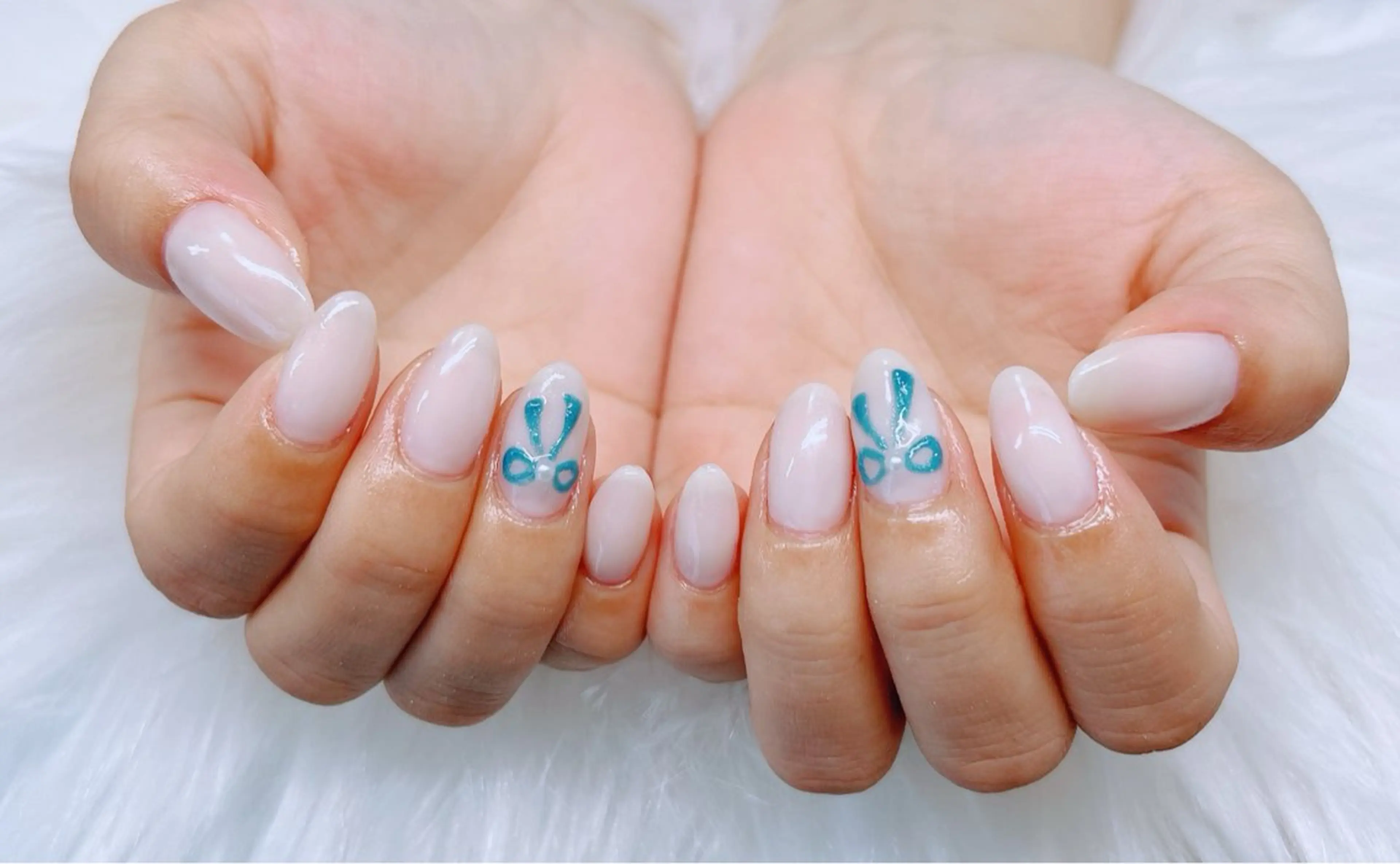ネイル フットネイル フレンチネイル 韓国ネイル ロングネイル マグネットネイル Lee _nailのネイルデザイン
