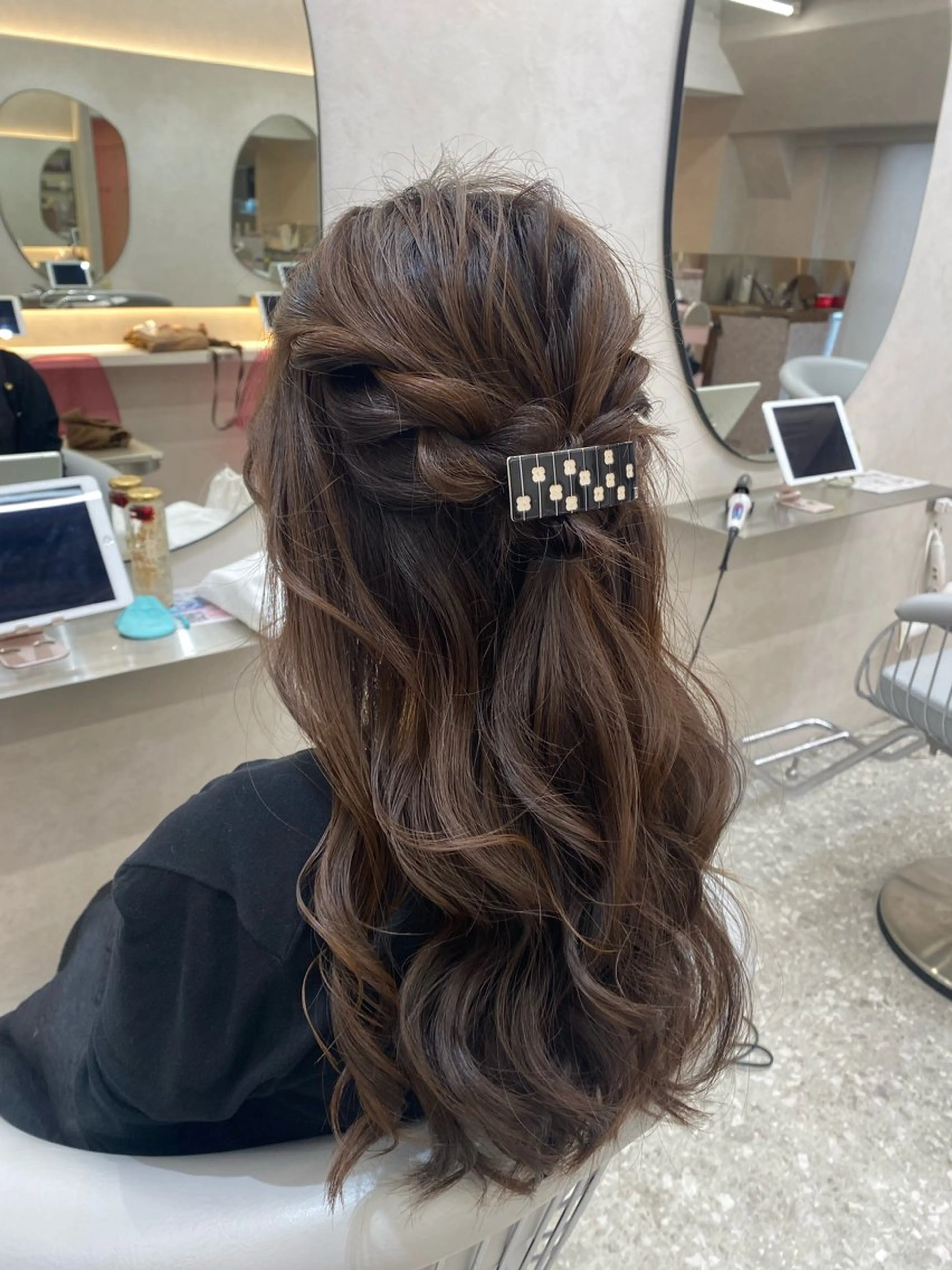 ロング カラー ヘアアレンジ ヘアセット 渋谷/韓国レイヤー/ シールエクステ ななのヘアスタイル