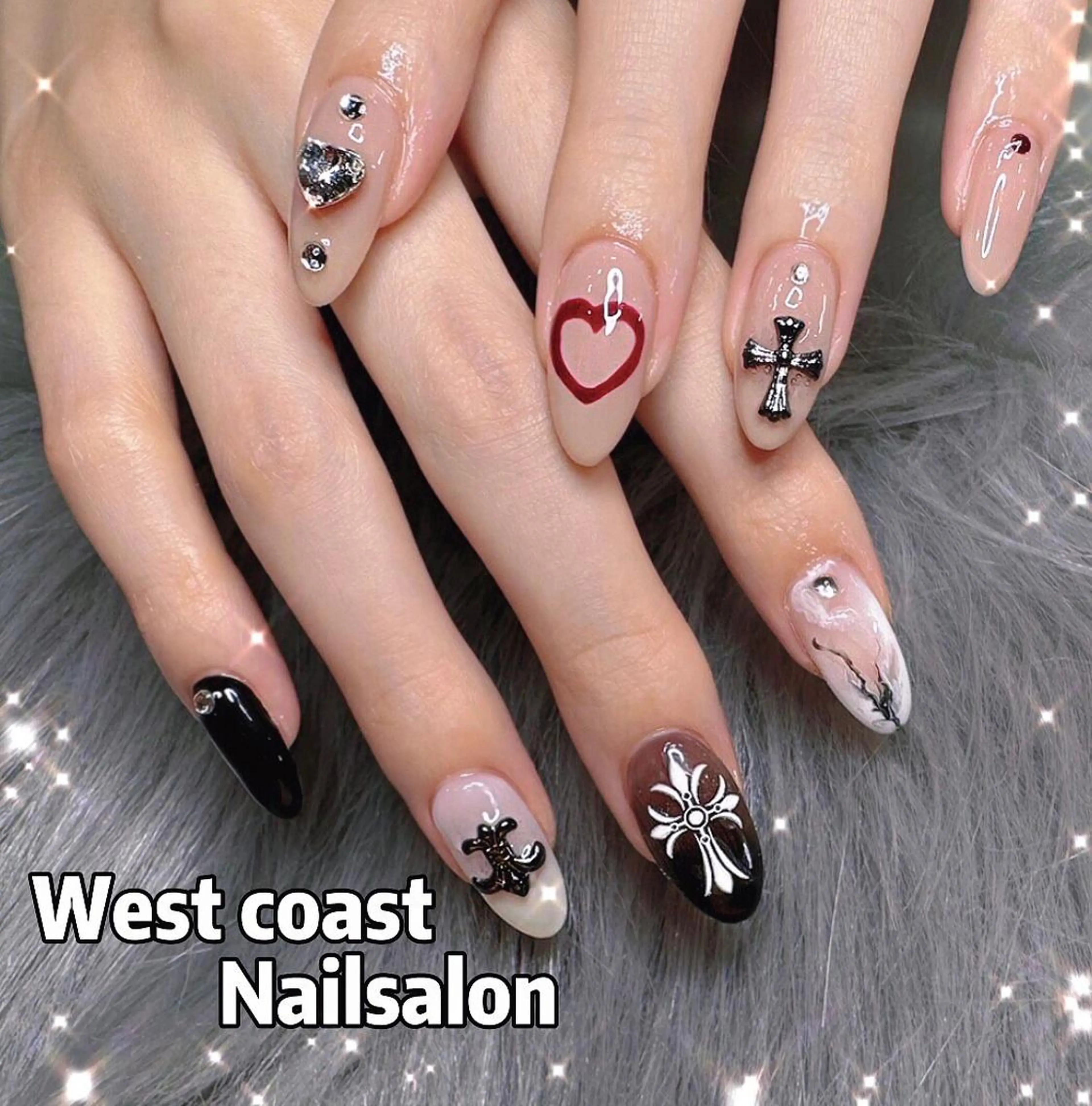 ネイル フレンチネイル 韓国ネイル ラメ(グリッター) ラメグラデーション 持ち込み ハンドネイル リボン、ガーリー パーツ放題専門店のネイルデザイン