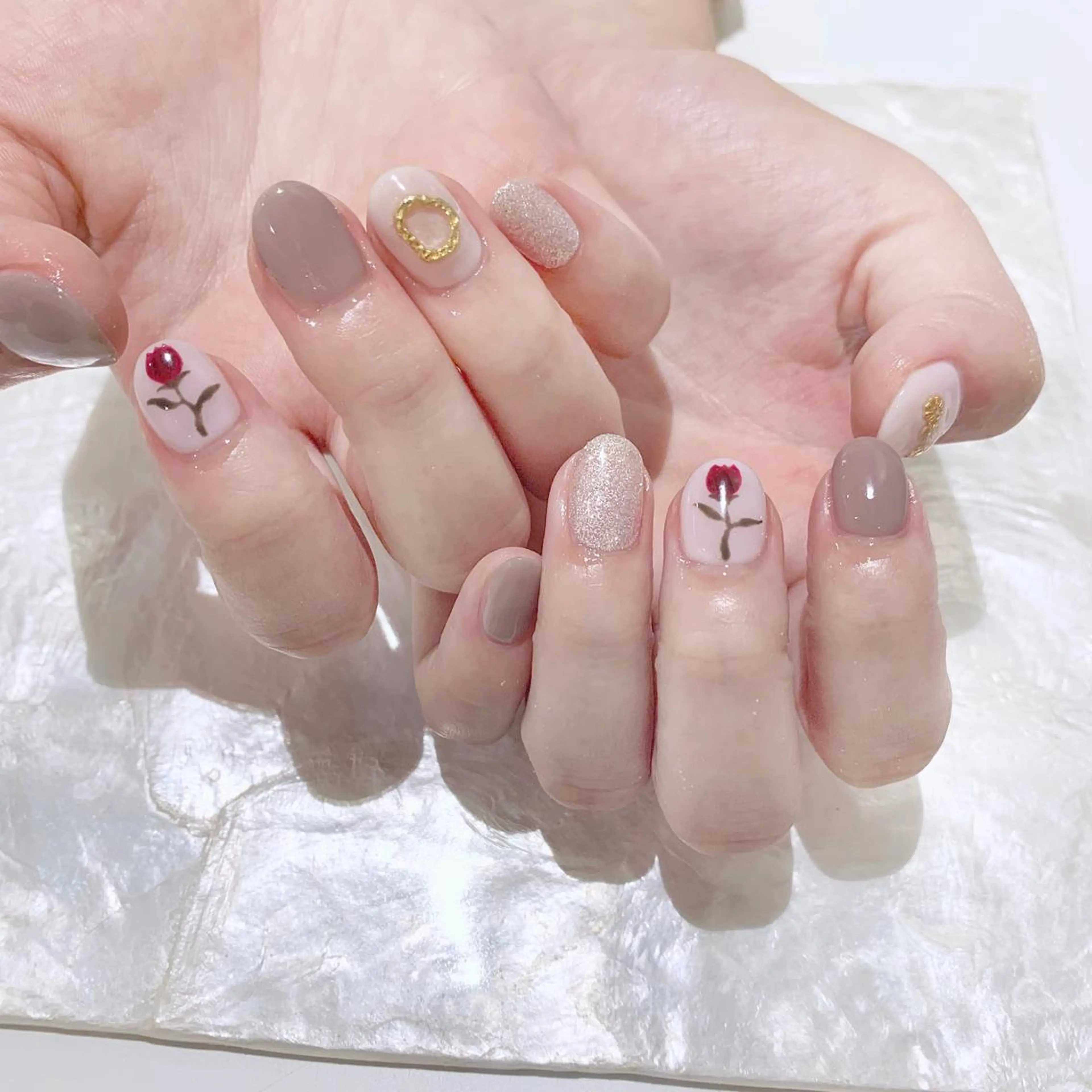 ネイル Kanon 🤍のネイルデザイン