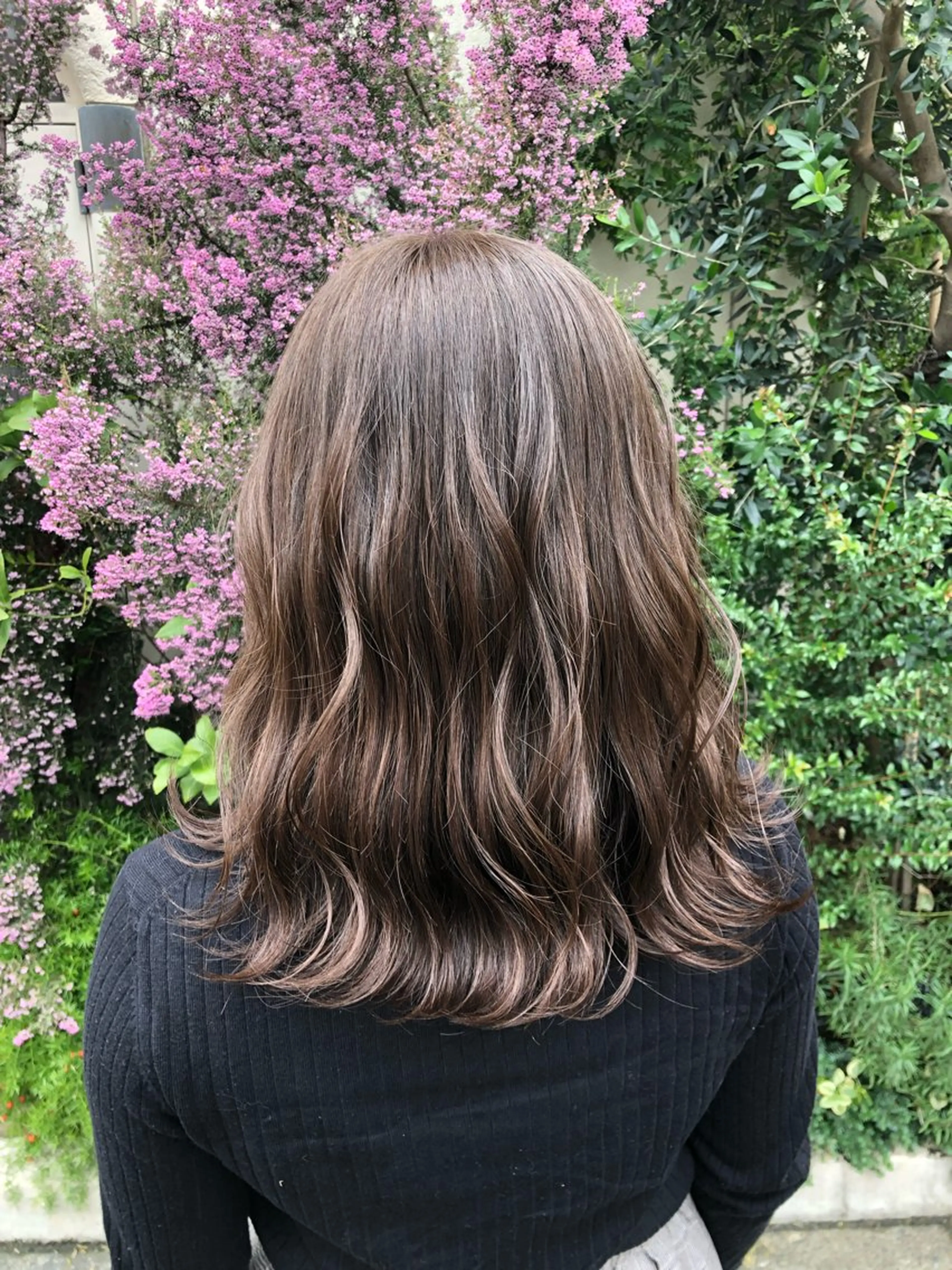 ミディアム カラー カット ヘアカラー トリートメント ヘアセット 韓国ヘア🤍髪質改善 🇰🇷AKANEのヘアスタイル