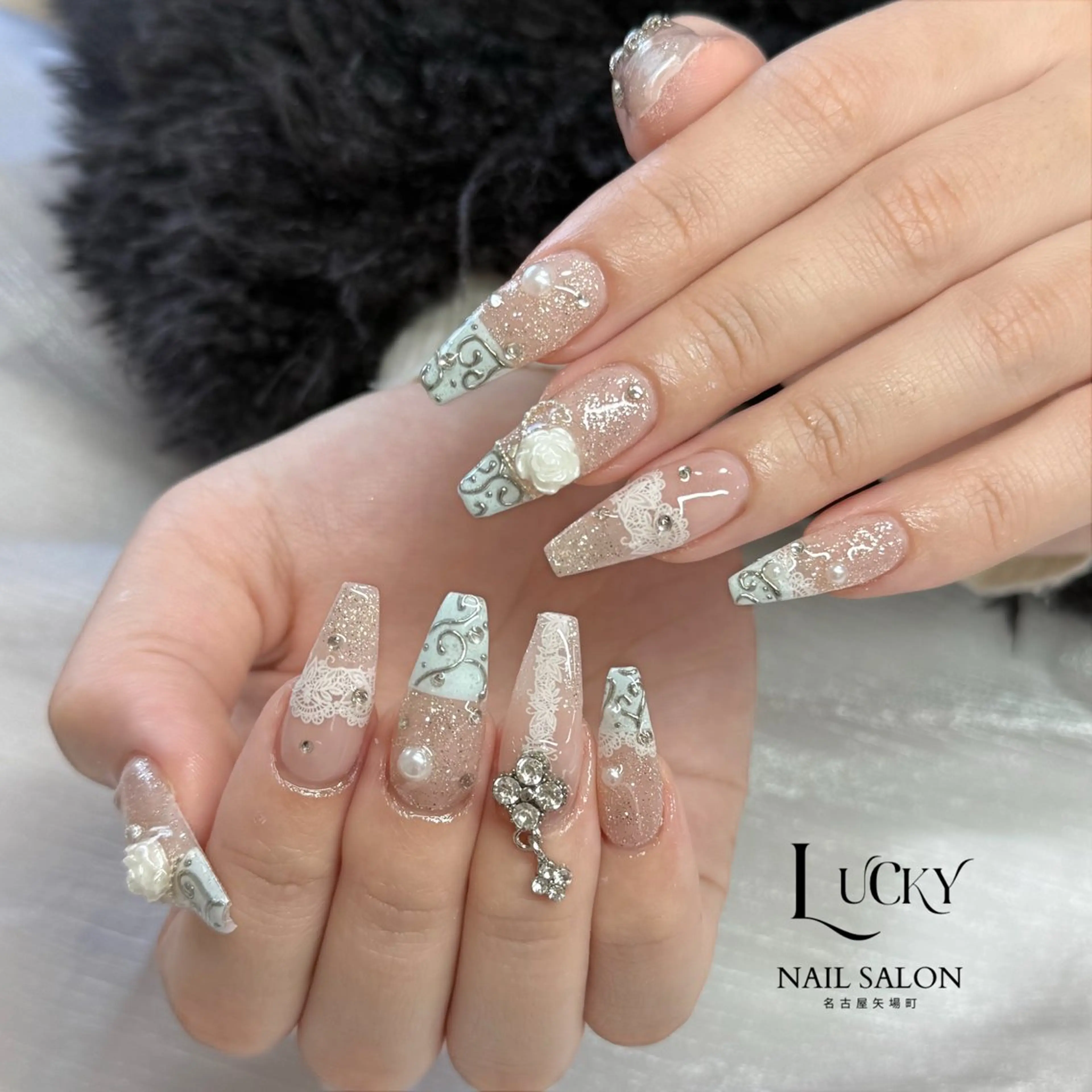 ネイル アートネイル ジェルネイル ロングネイル 持ち込み シンプルネイル ハンドネイル Lucky Nail Salonのネイルデザイン
