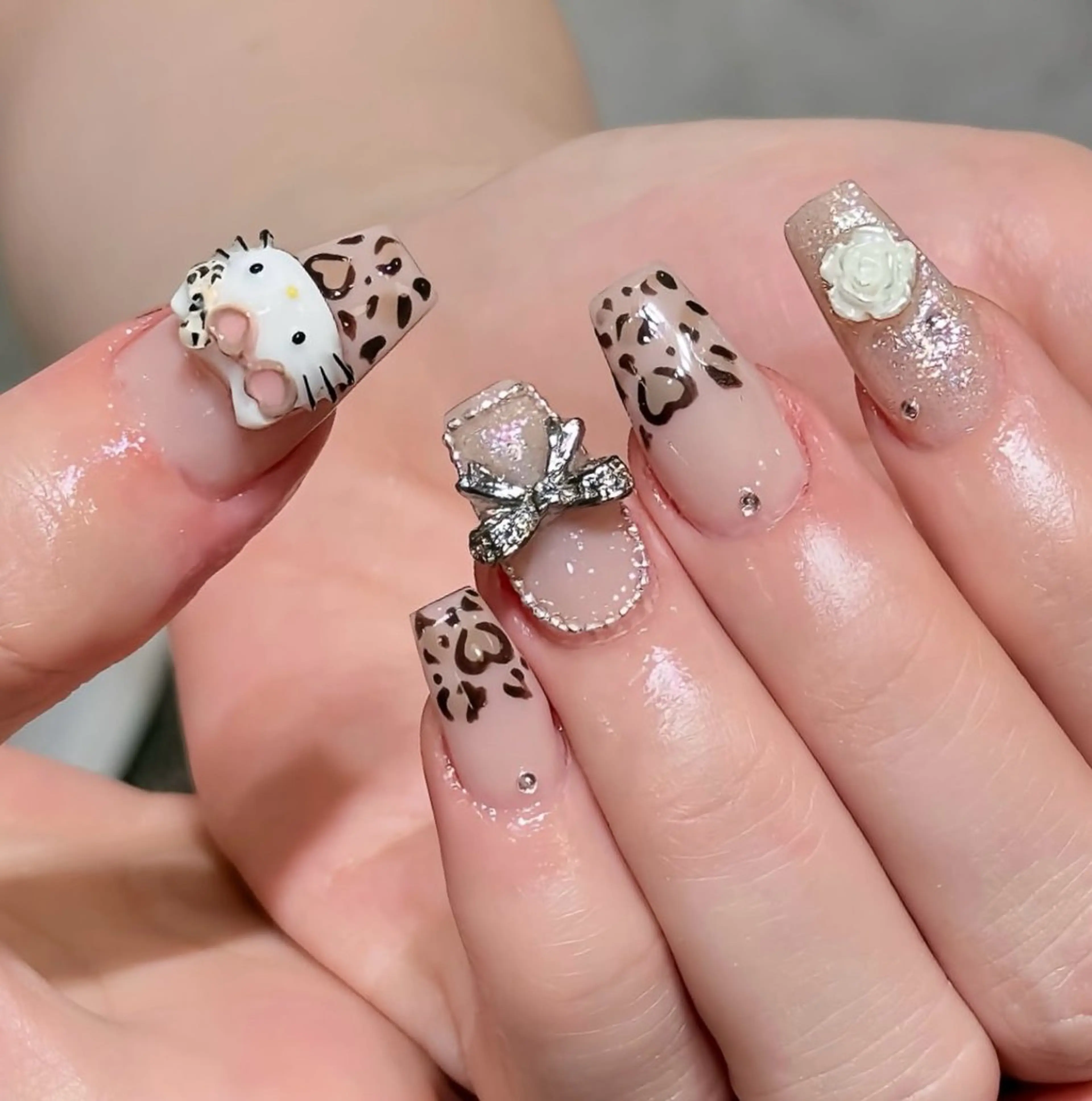 ネイル 韓国ネイル 持ち込み ニュアンスネイル ネイルチップ ハンドネイル TABI ANA.CHUOのネイルデザイン