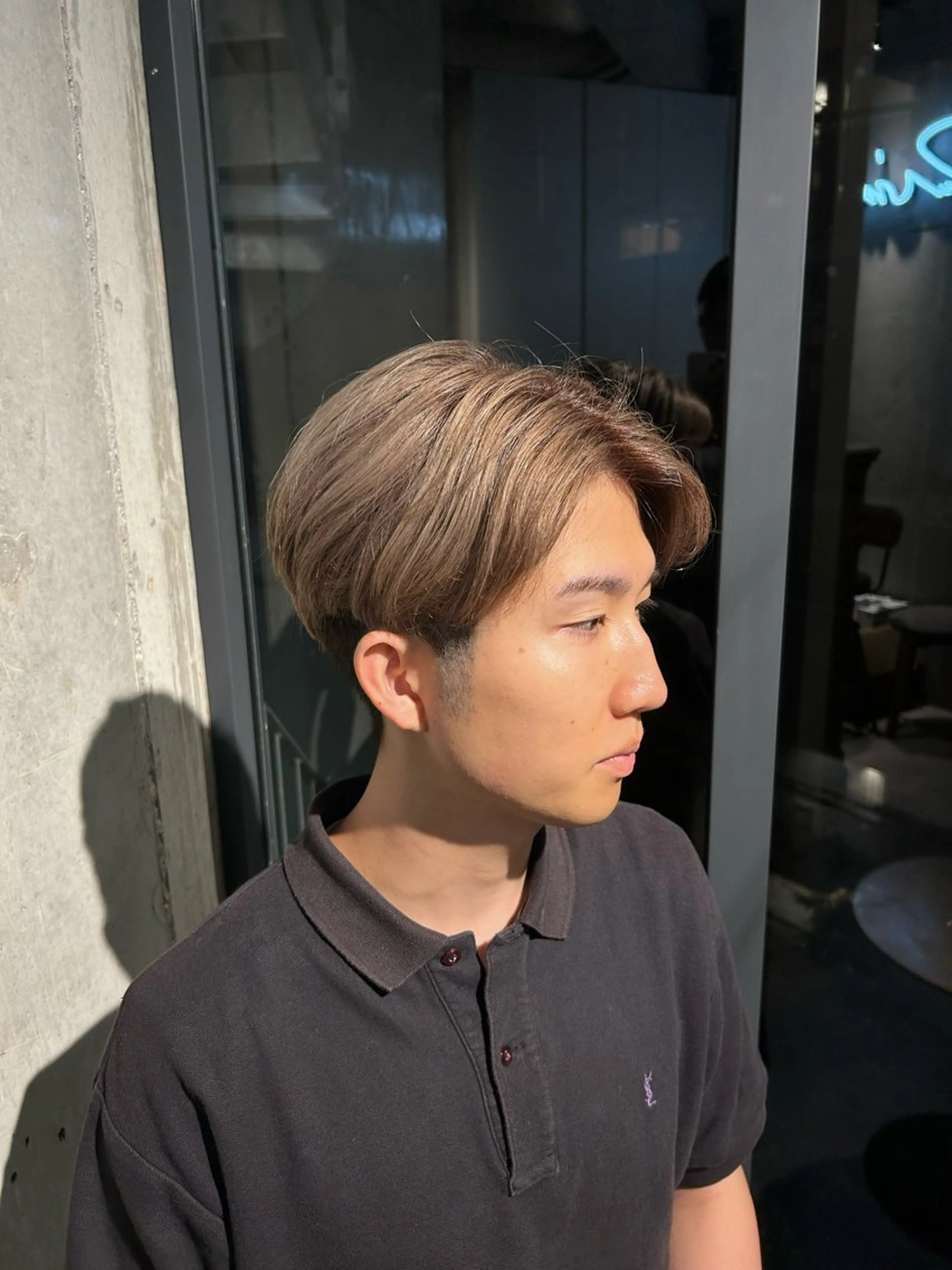 ショート カラー メンズ メンズバレイヤージュ メンズブリーチ バレイヤージュ ブリーチ レイヤーカット ヘアカラー 葉月/ボブ/ 透明感カラー／中目黒のヘアスタイル