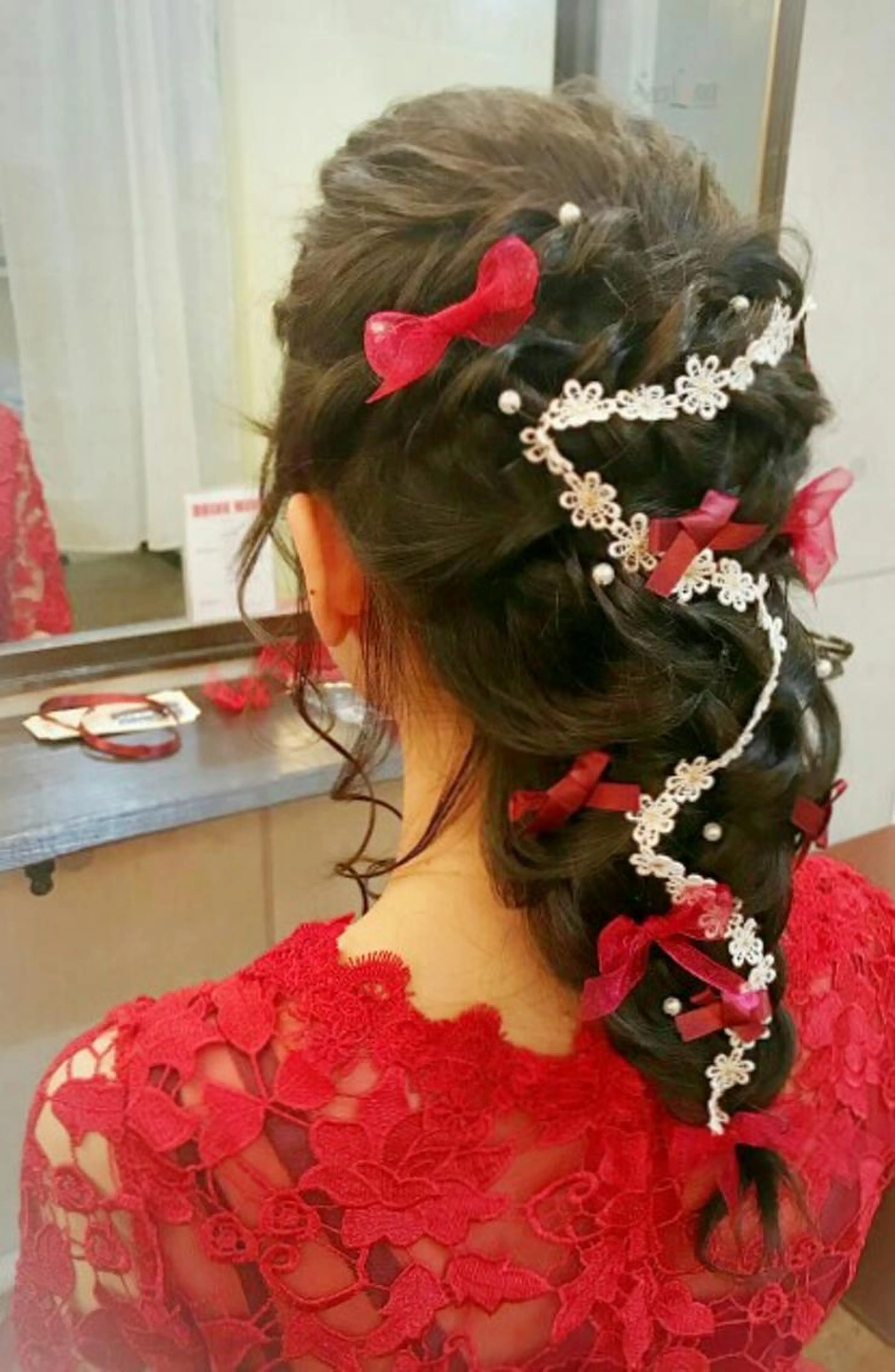 ヘアセット+ポイントメイク★コンサートや同窓会にも🧡の写真