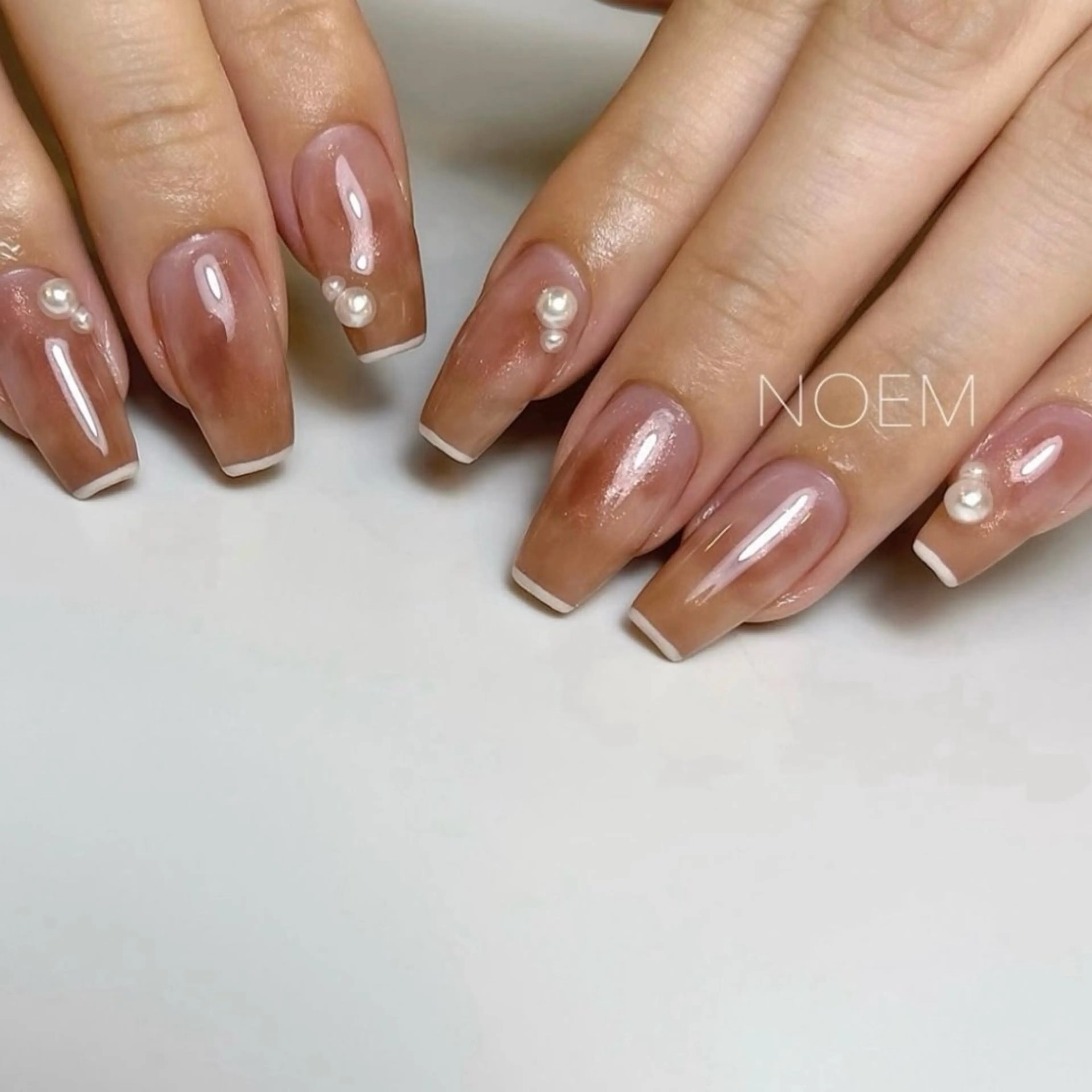 ネイル ニュアンスネイル YUKARI NOEMのネイルデザイン