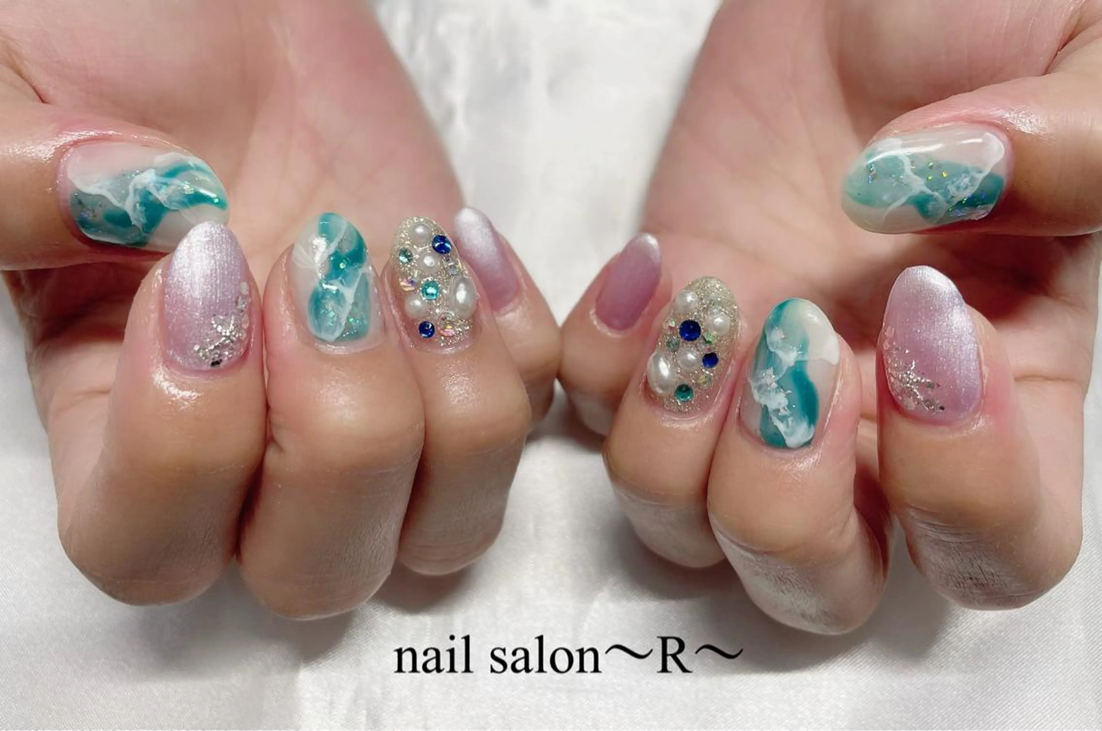 ネイル ハンドネイル 〜 R〜 プライベートサロンのネイルデザイン