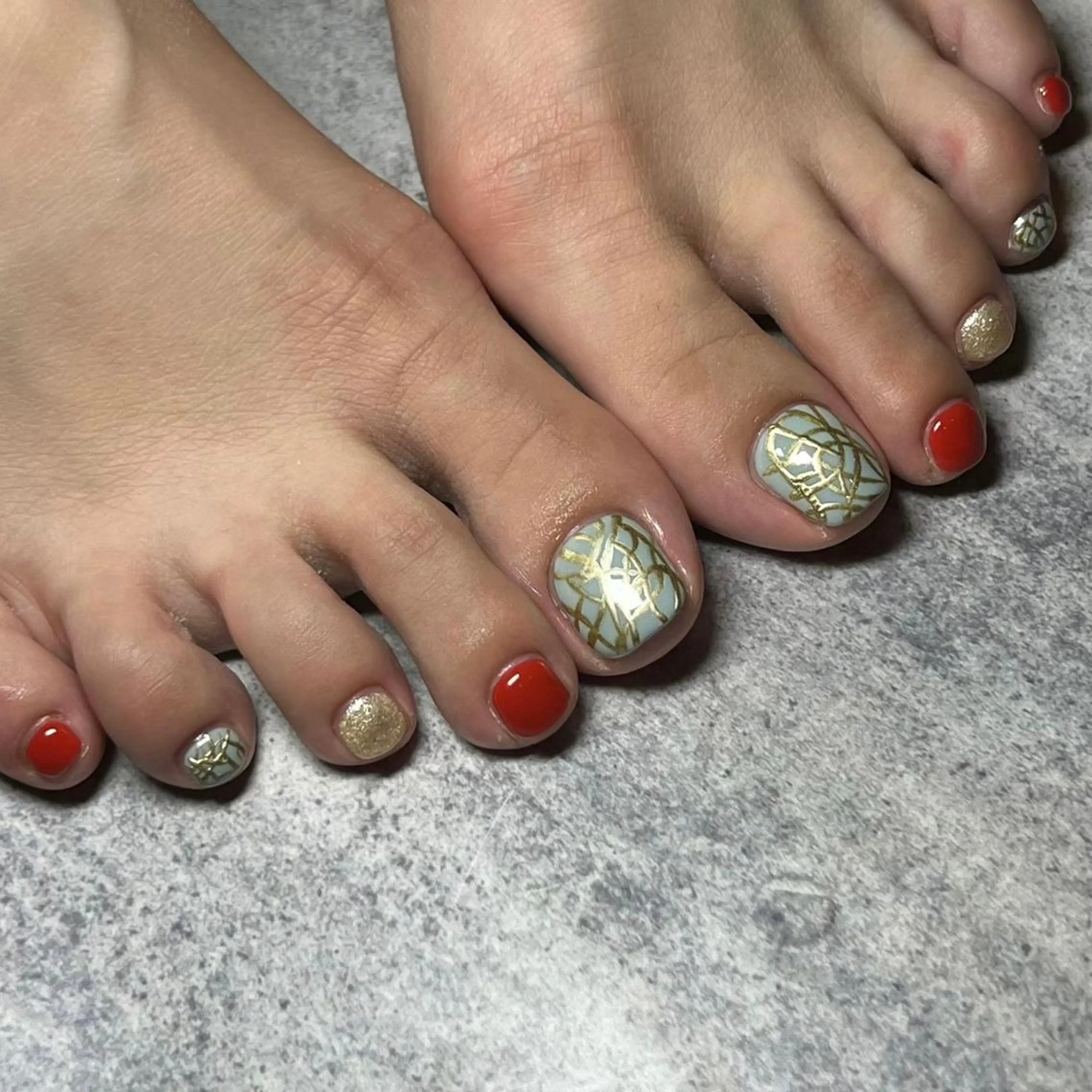 ネイル 𝐫𝐚𝐢 𝐧𝐚𝐢𝐥の眉毛・アイブロウイメージ