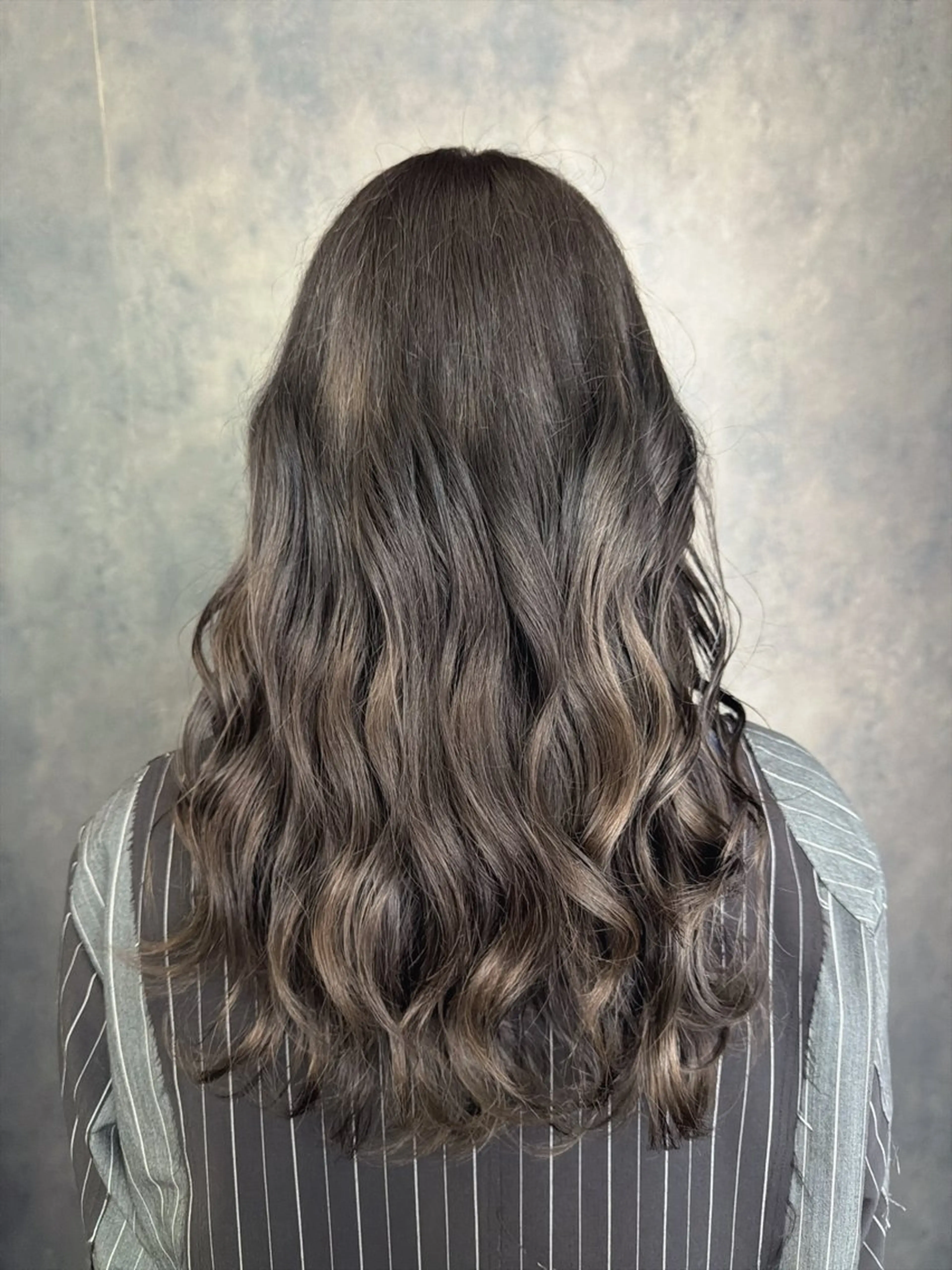 セミロング カラー 🫧Kirara 🫧透明感カラーのヘアスタイル