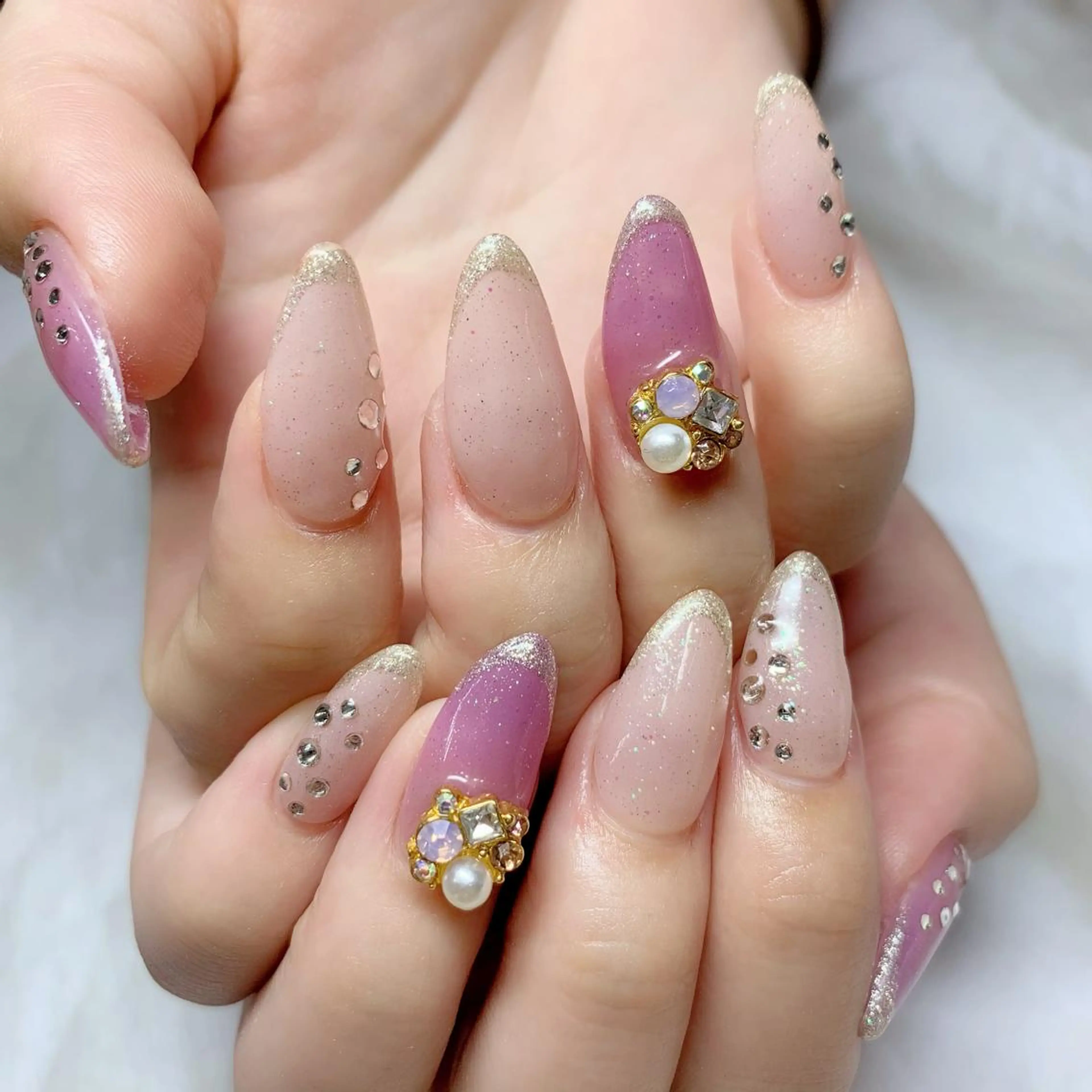 ネイル アートネイル ジェルネイル スカルプネイル 山田 真里のネイルデザイン