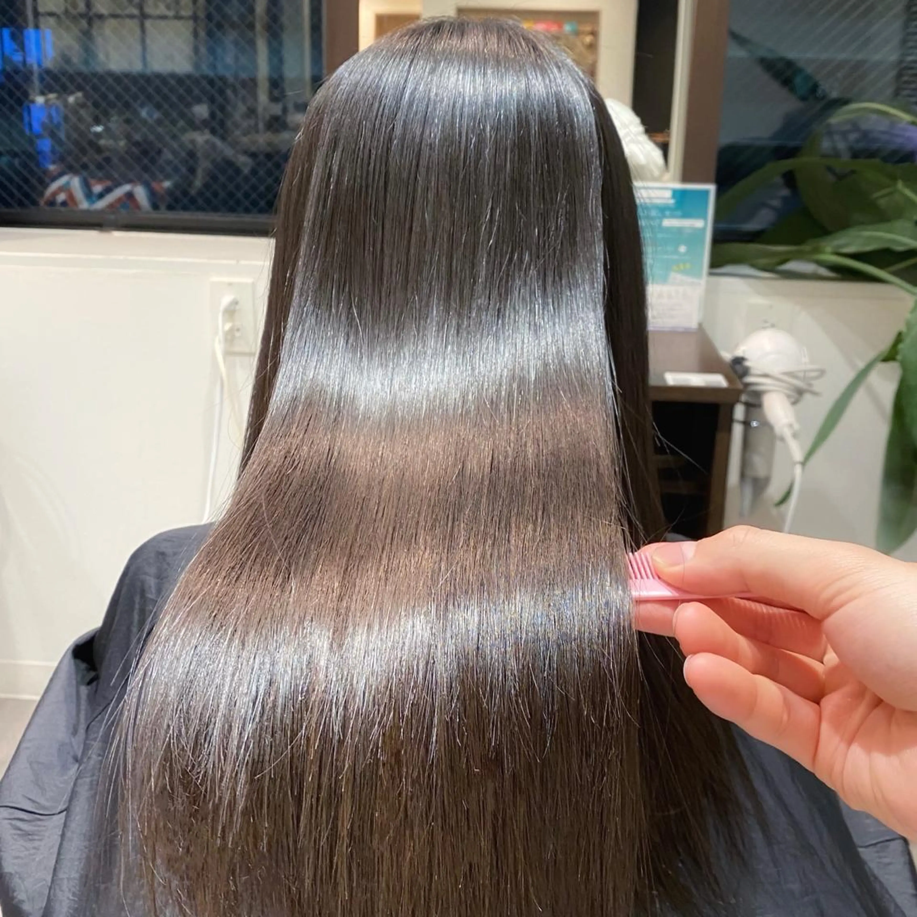 セミロング 髪質改善/shuki 韓国/代表取締役のヘアスタイル