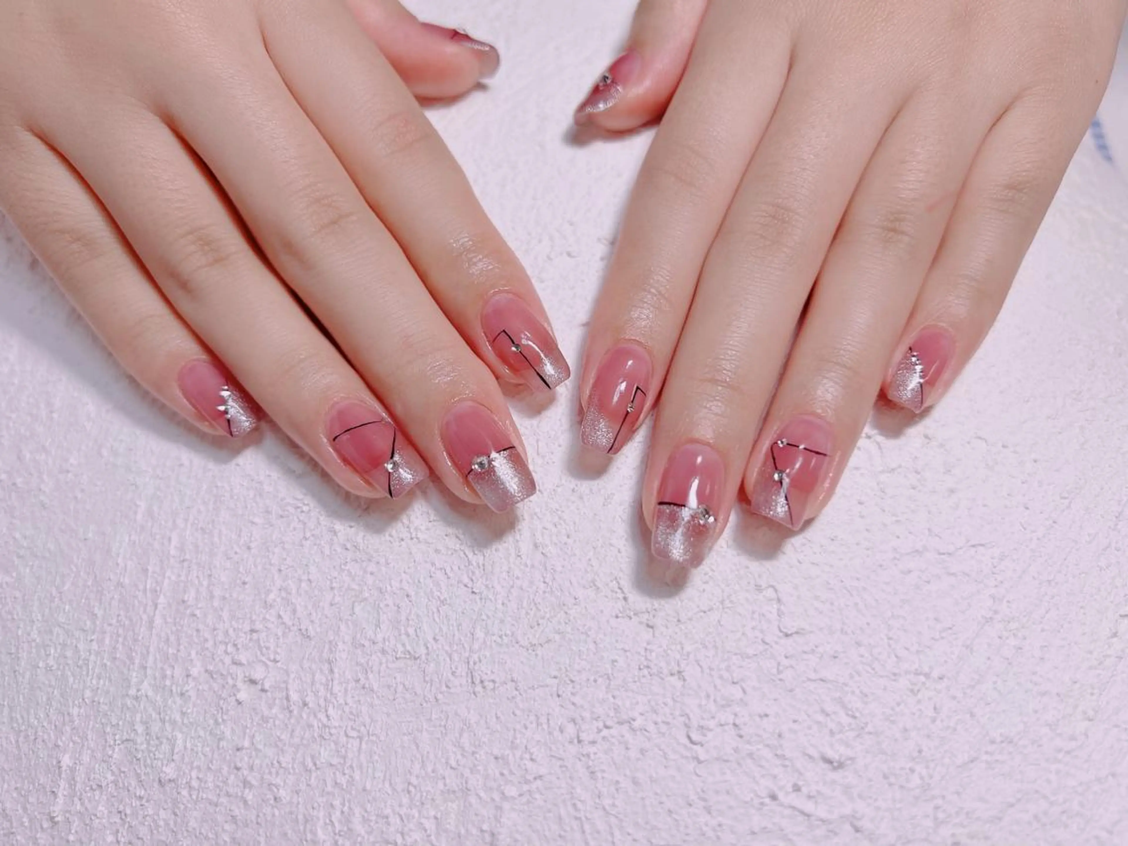 ネイル 持ち込み Regaro i.sのネイルデザイン