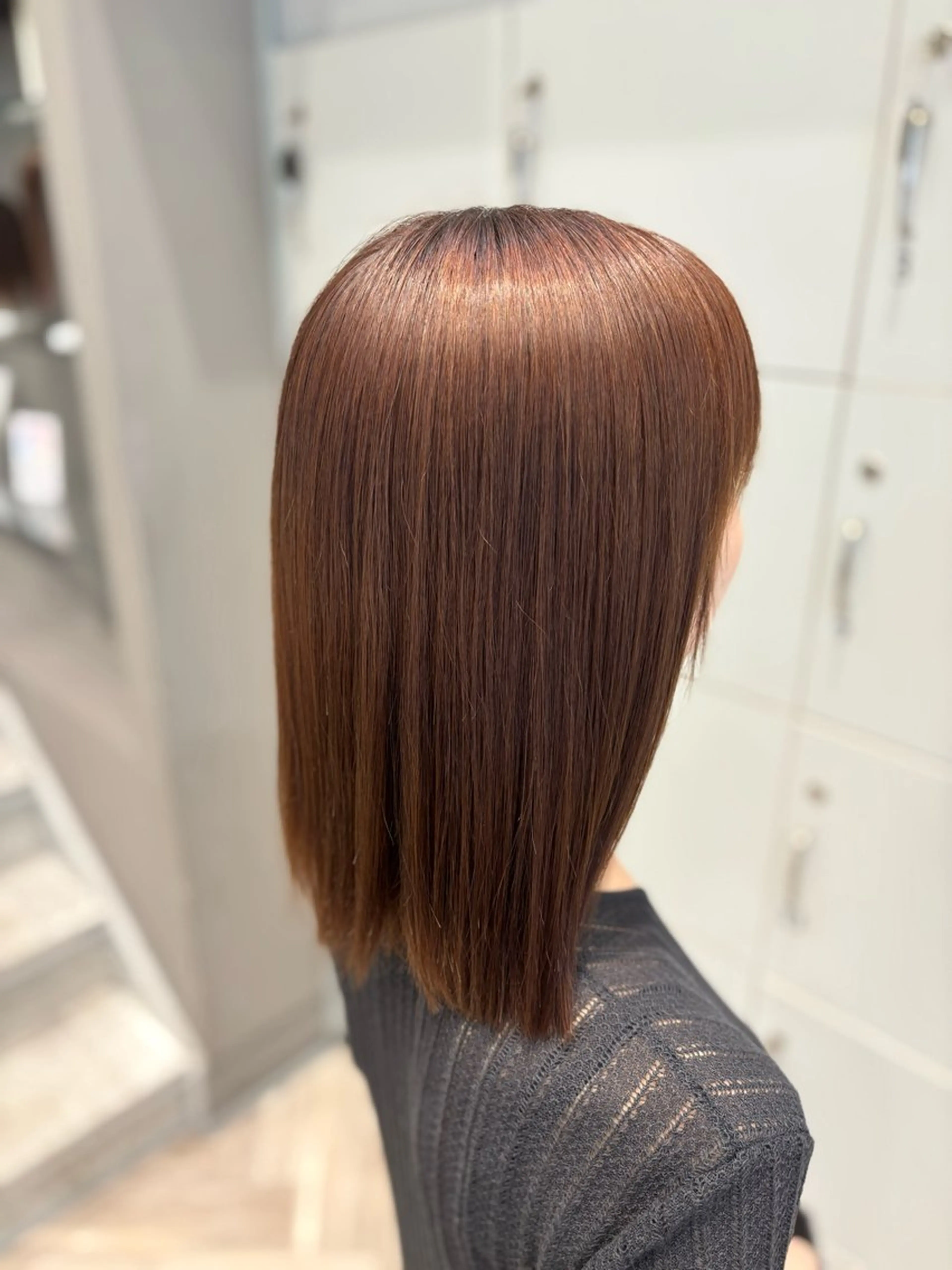 セミロング 縮毛矯正 earth銀座 青山🩵のヘアスタイル