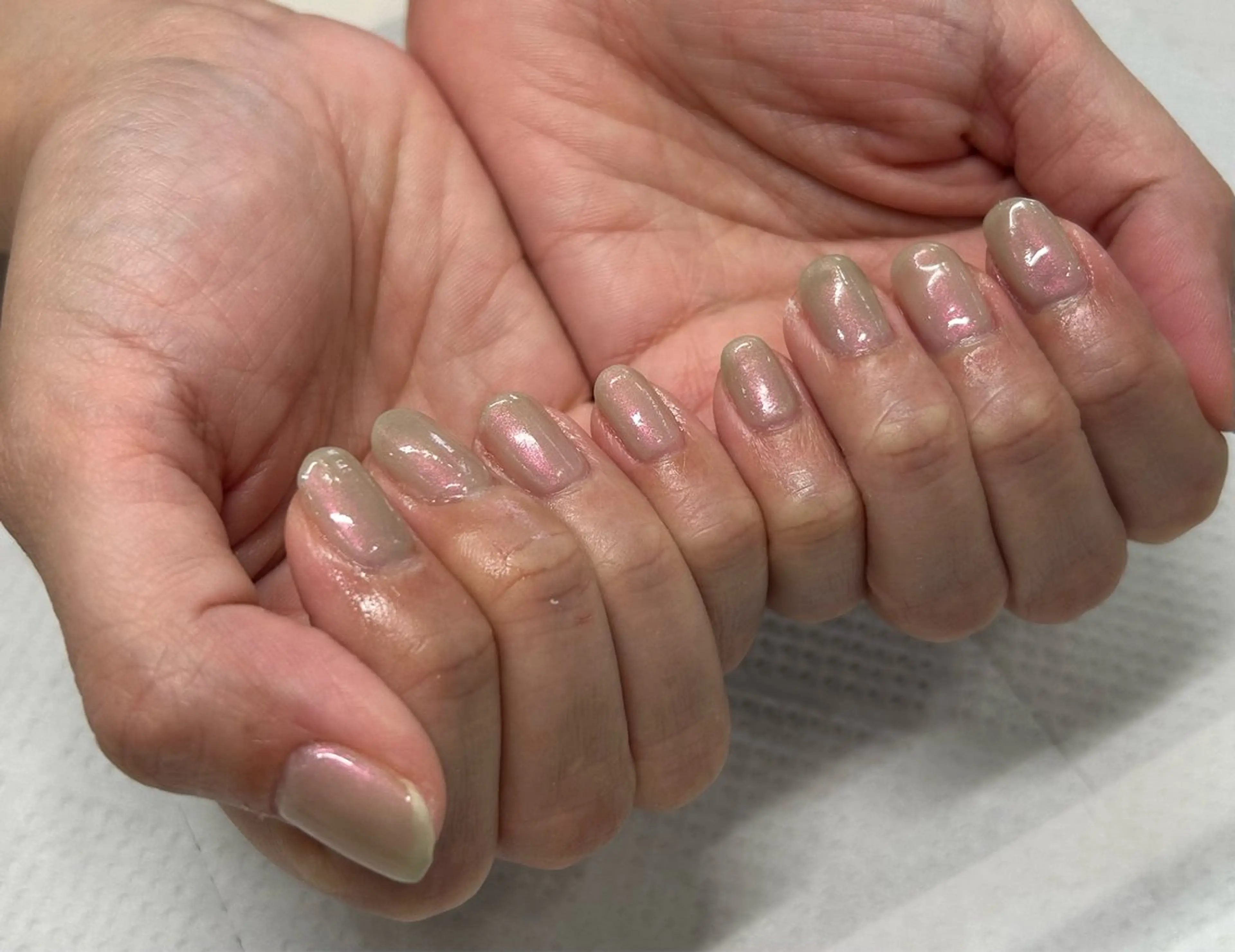 ミディアム Lani🌈 USAのネイルデザイン