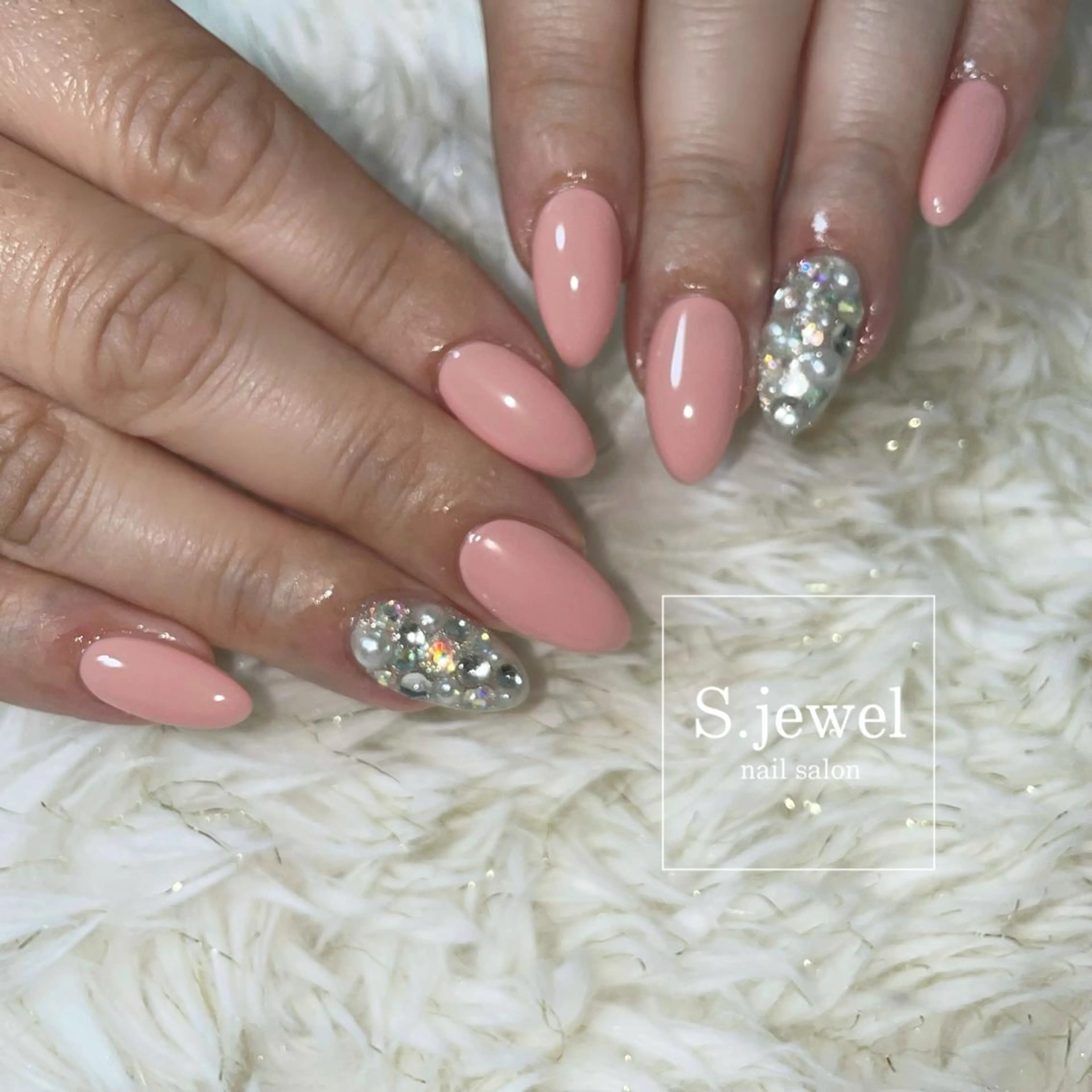 ネイル S. JEWELのネイルデザイン