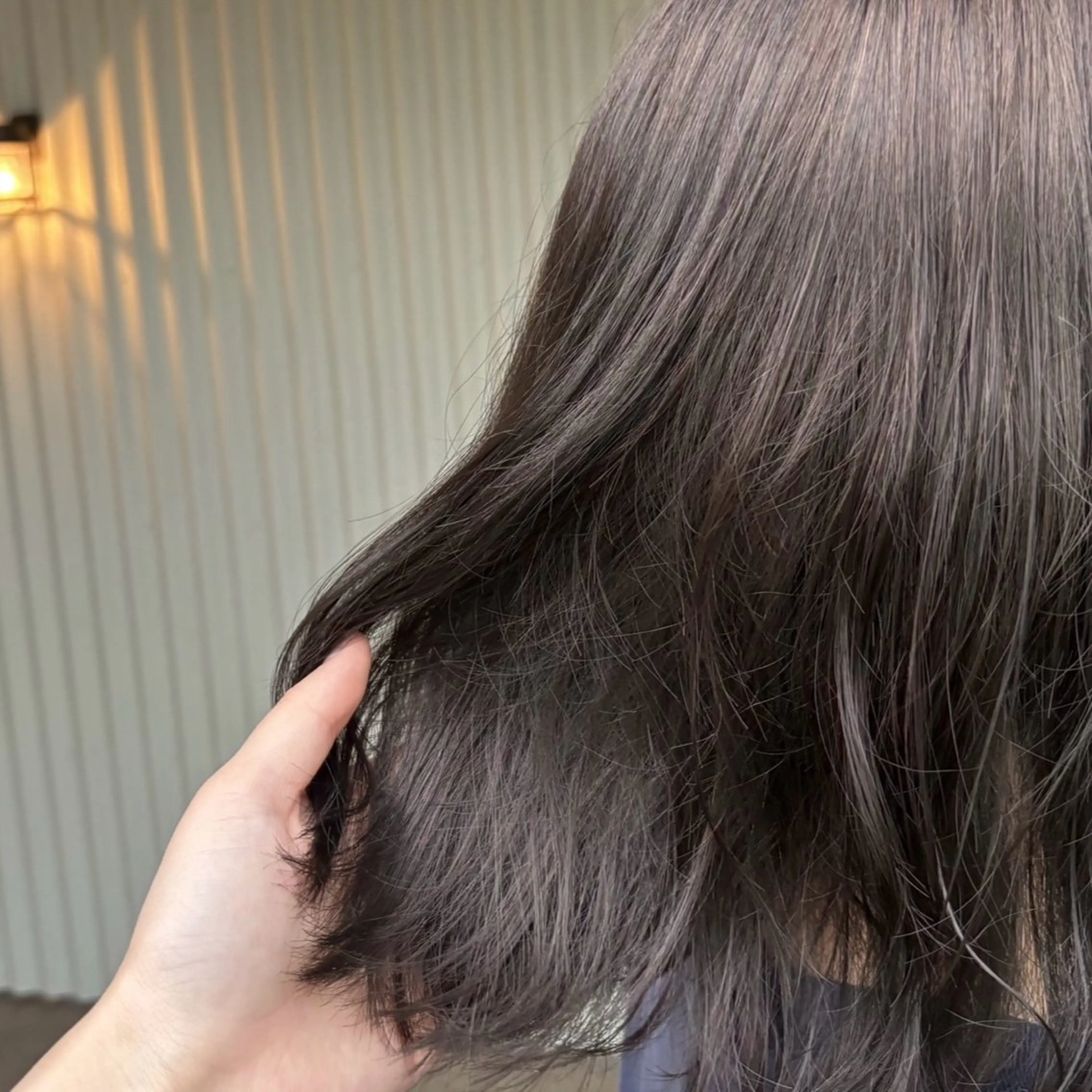 カラー 野村 りおのヘアスタイル