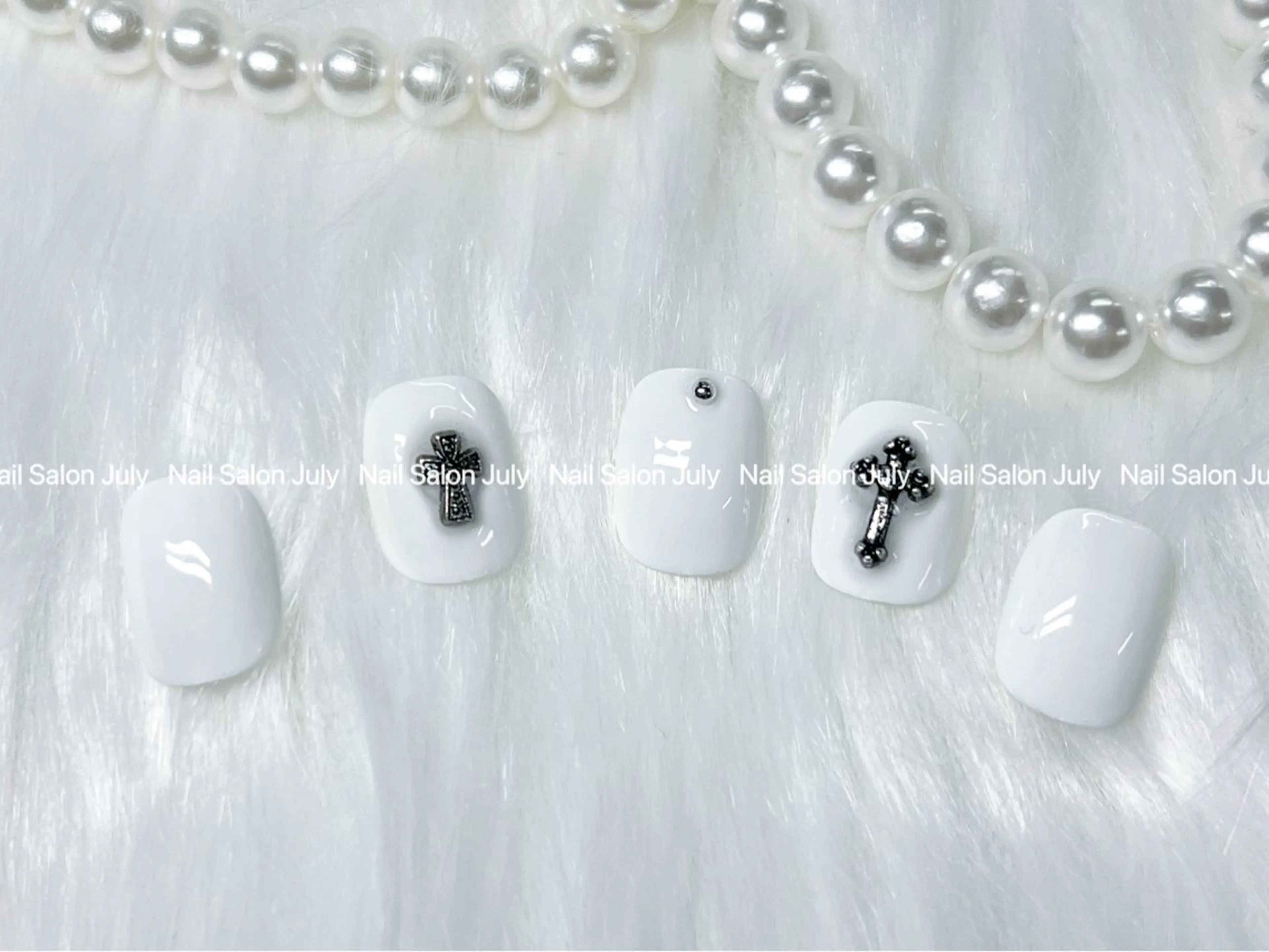 ネイル アートネイル オーロラネイル ジェルネイル ガーリー キラキラネイル ハンドネイル July モモのネイルデザイン