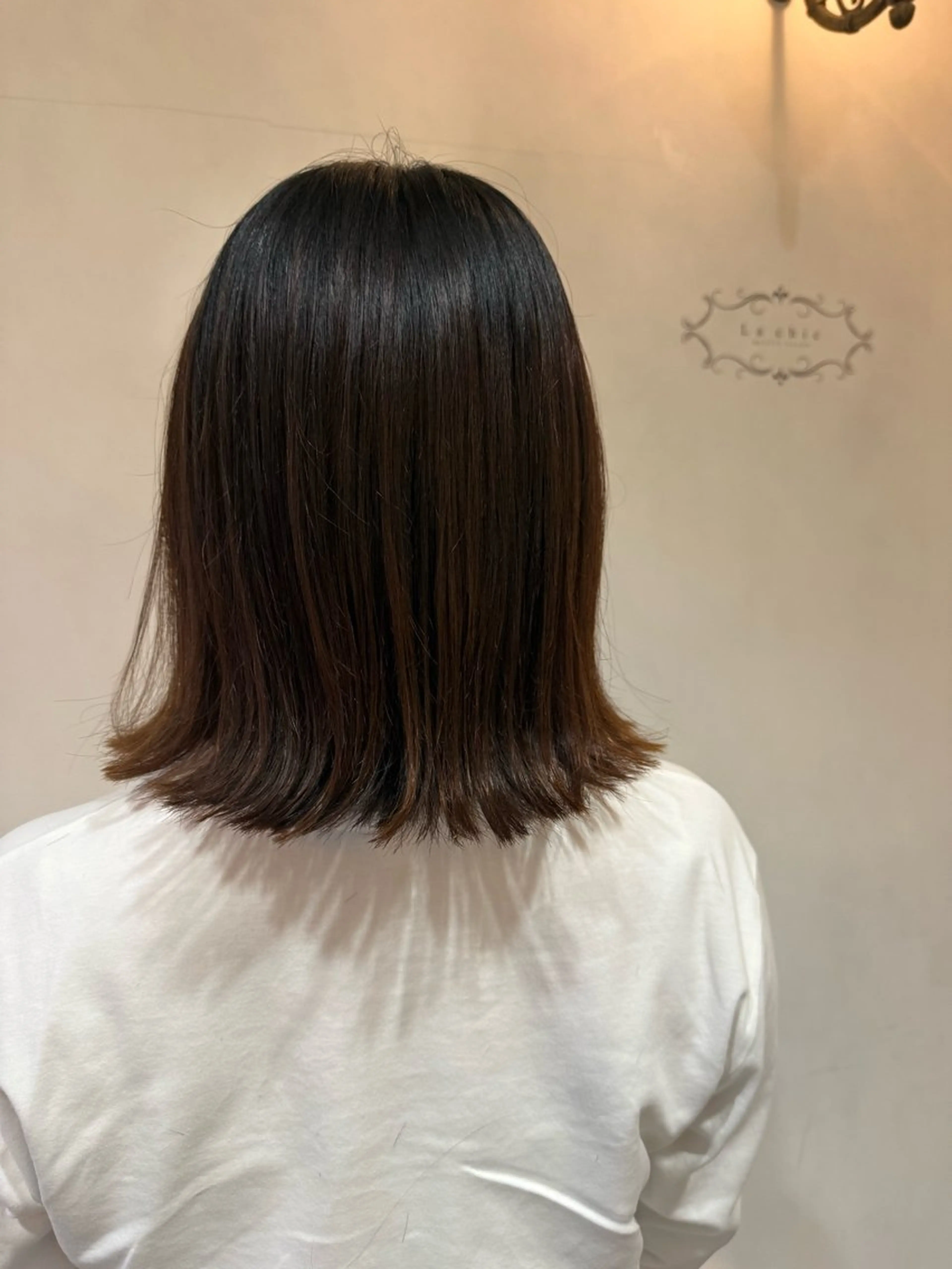 ミディアム RUNA .のヘアスタイル