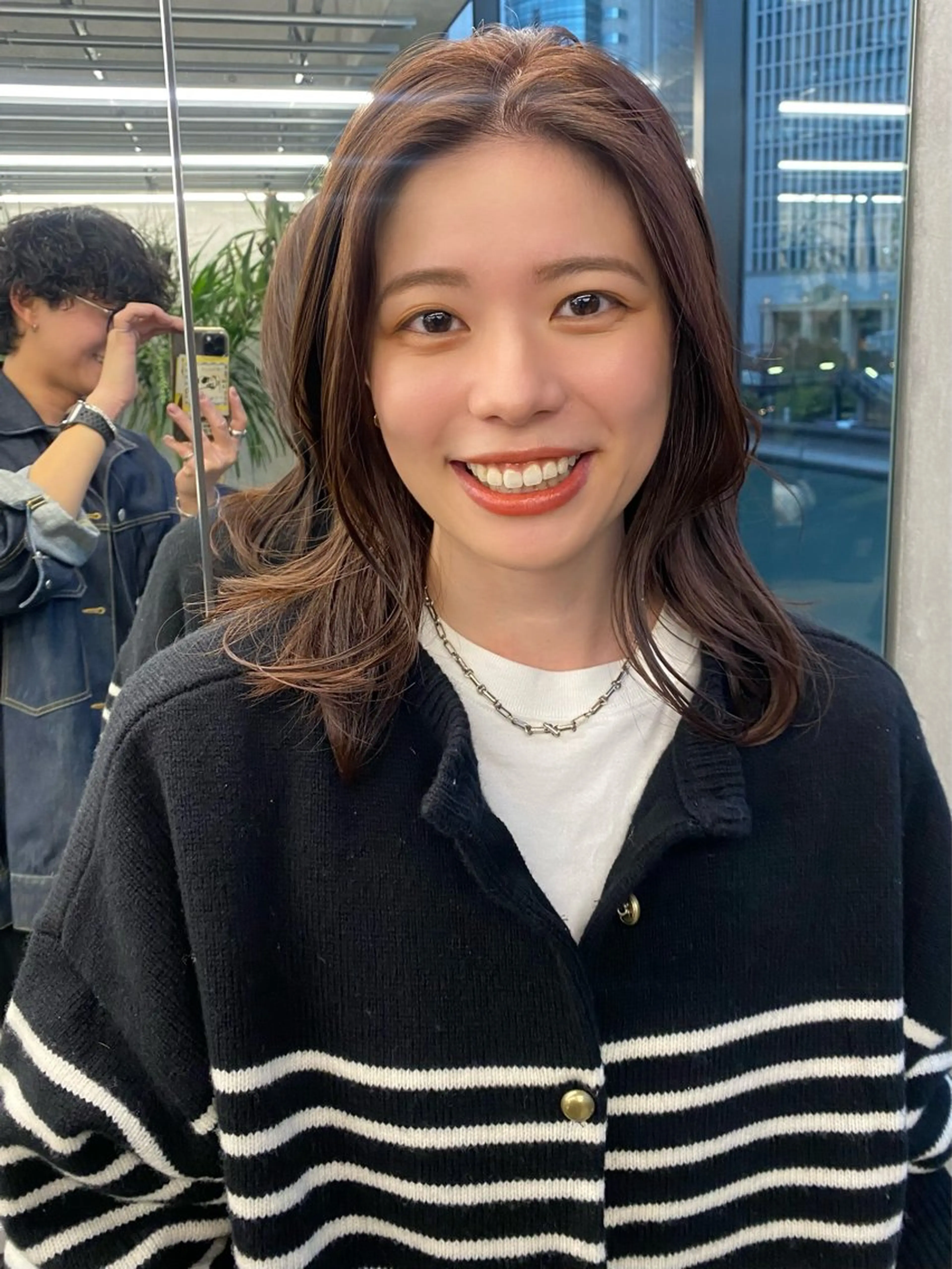 ミディアム カラー カット ヘアカラー トリートメント 似合わせカット レイヤー/ボブのヘアスタイル