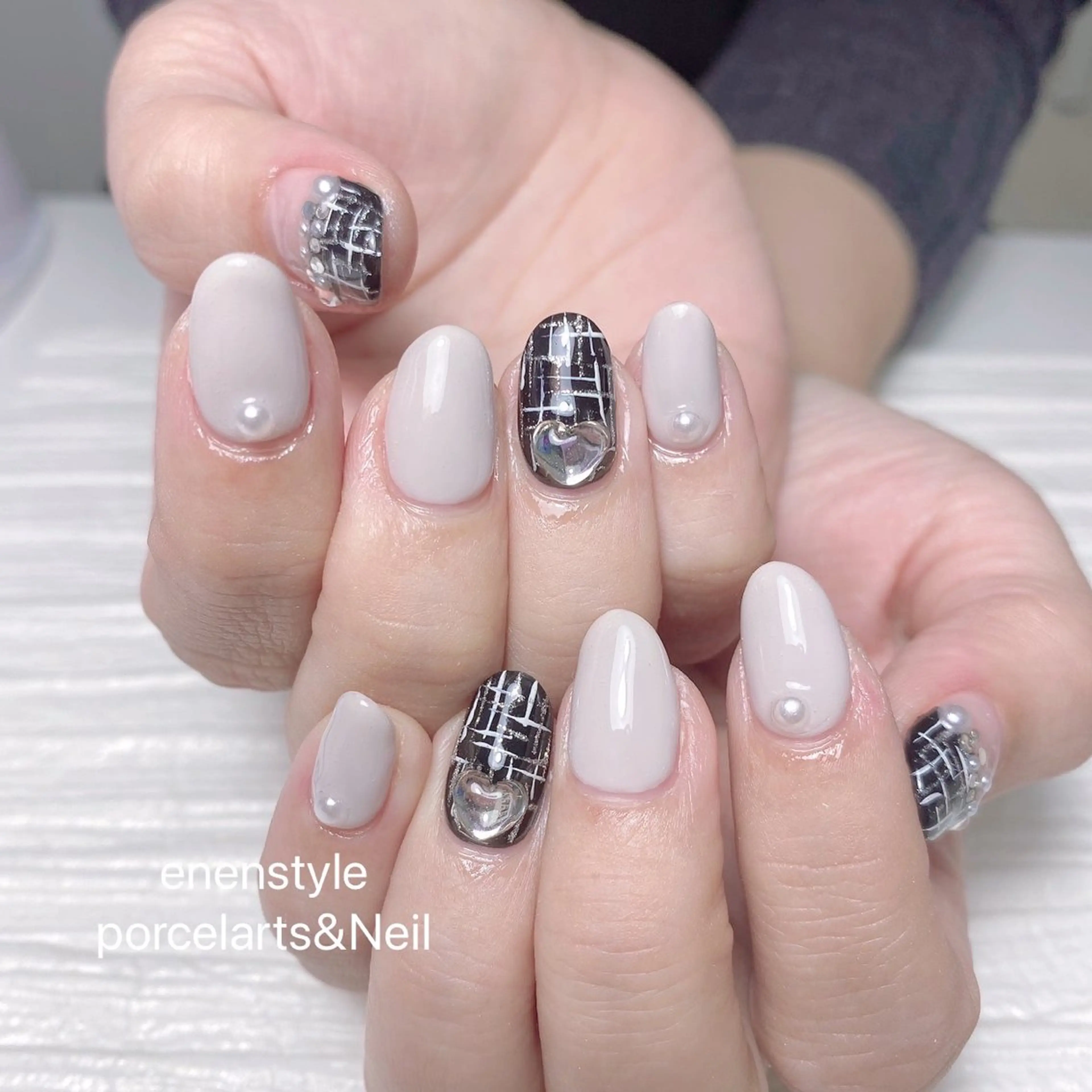 ネイル ハンドネイル 👑enen style👑のネイルデザイン