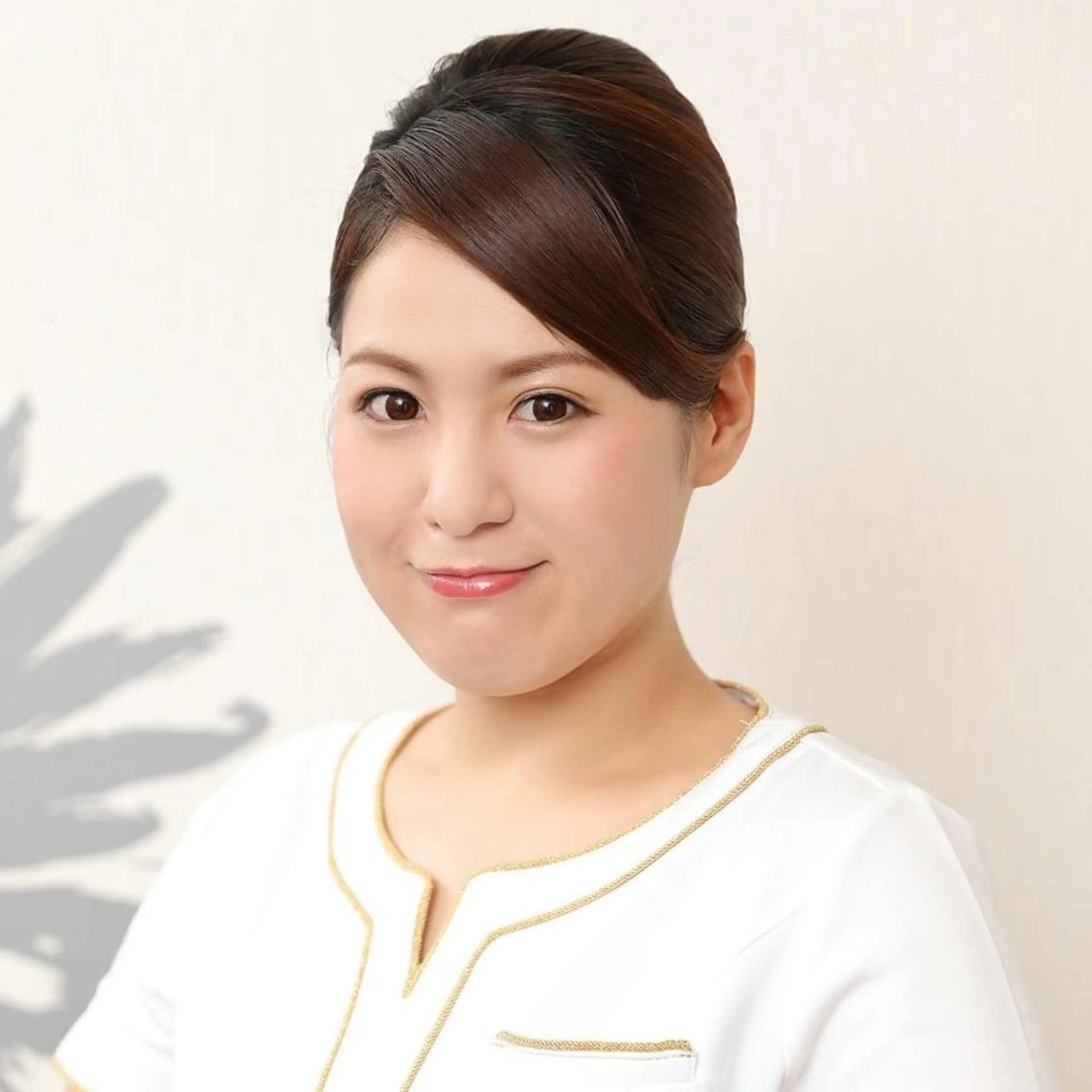 ショート カラー パーマ ヘアアレンジ ネイル マツエク・マツパ さくら夙川駅徒歩3分 最新韓国施術|脚やせのエステ・リラクイメージ