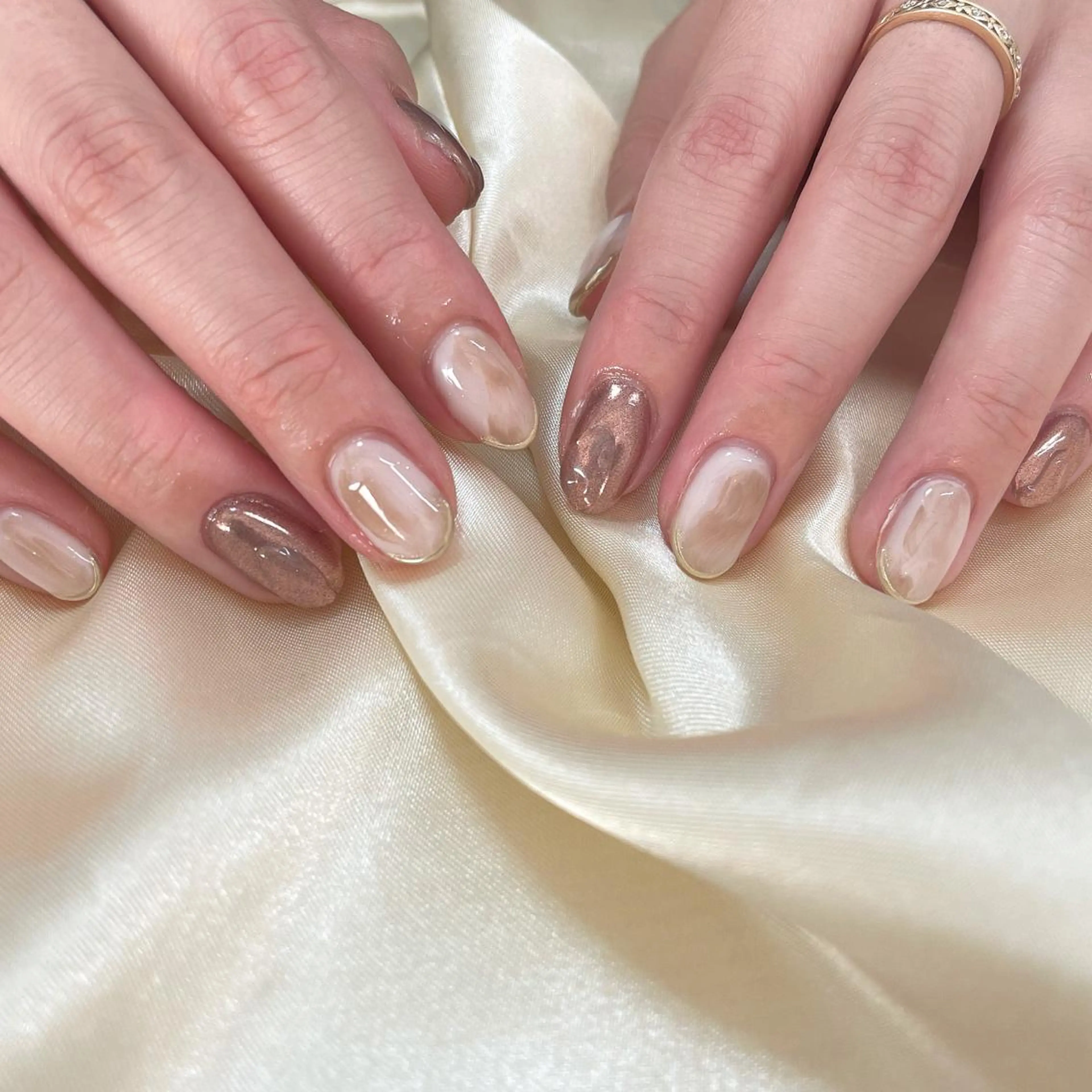 ネイル essence所属・pétit maakoのネイルデザイン