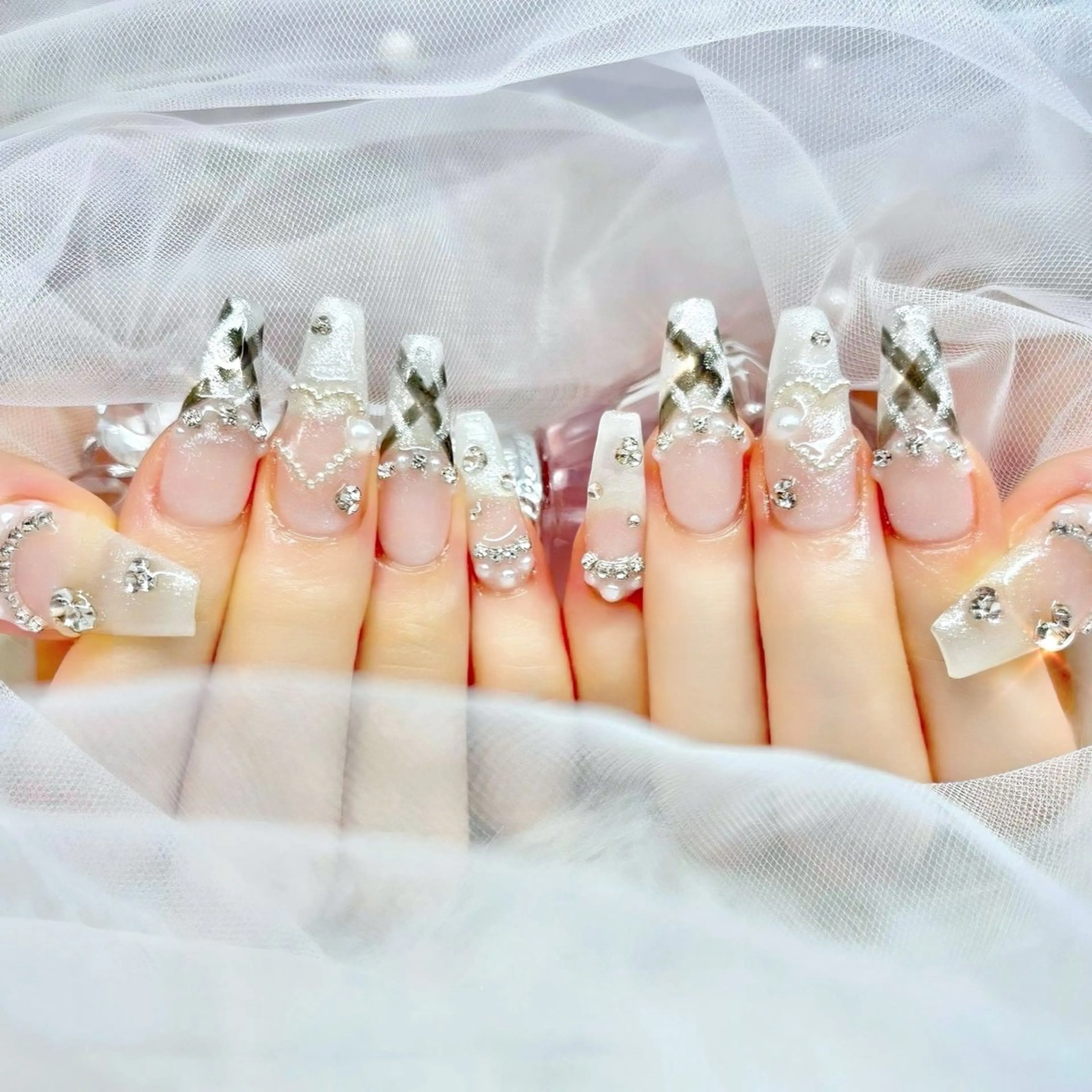 ネイル TiTi pomme akaneのネイルデザイン