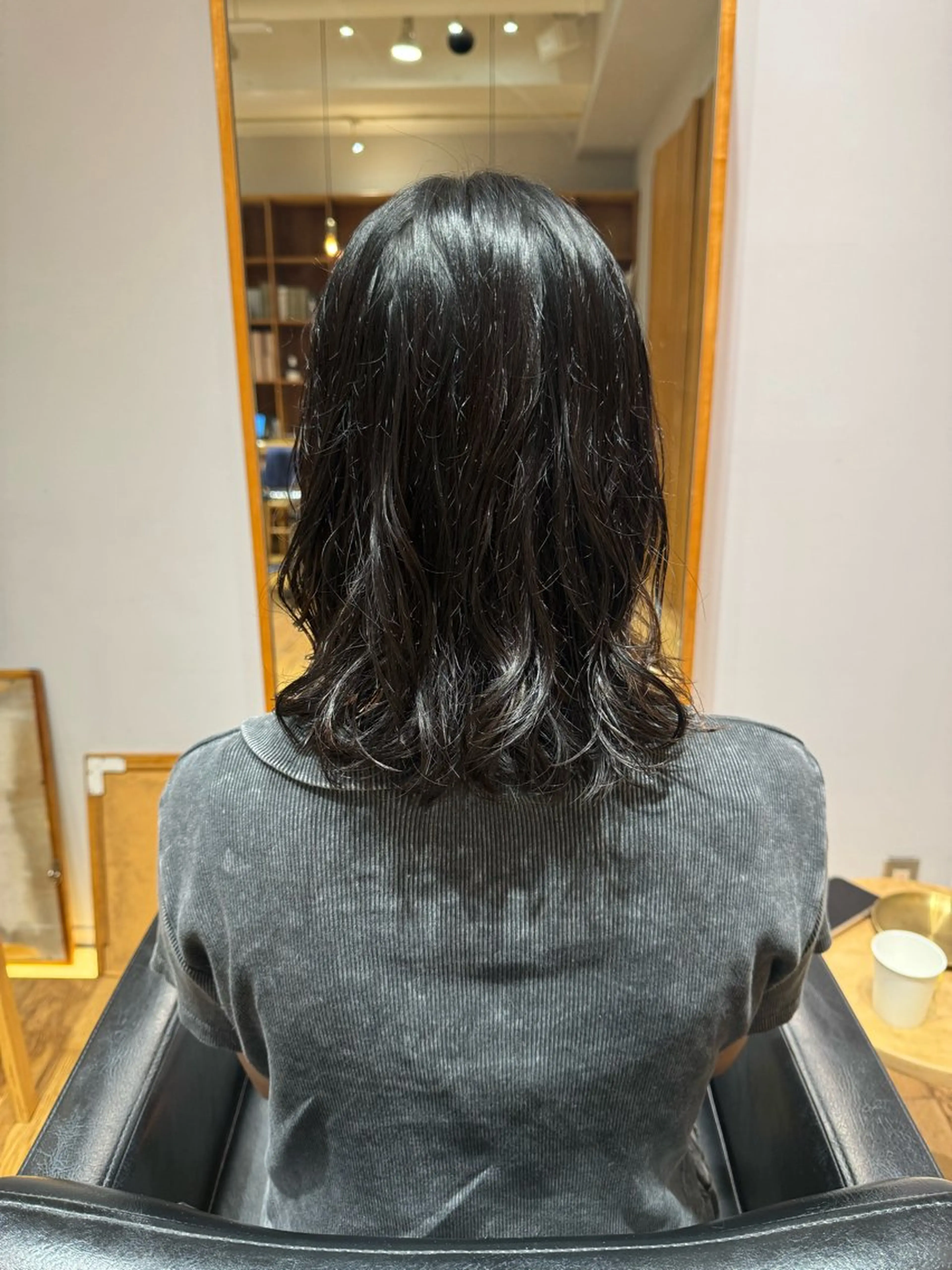 ミディアム カット パーマ 大人可愛い♡コテ巻き パーマ🌼杉田 萌恵のヘアスタイル