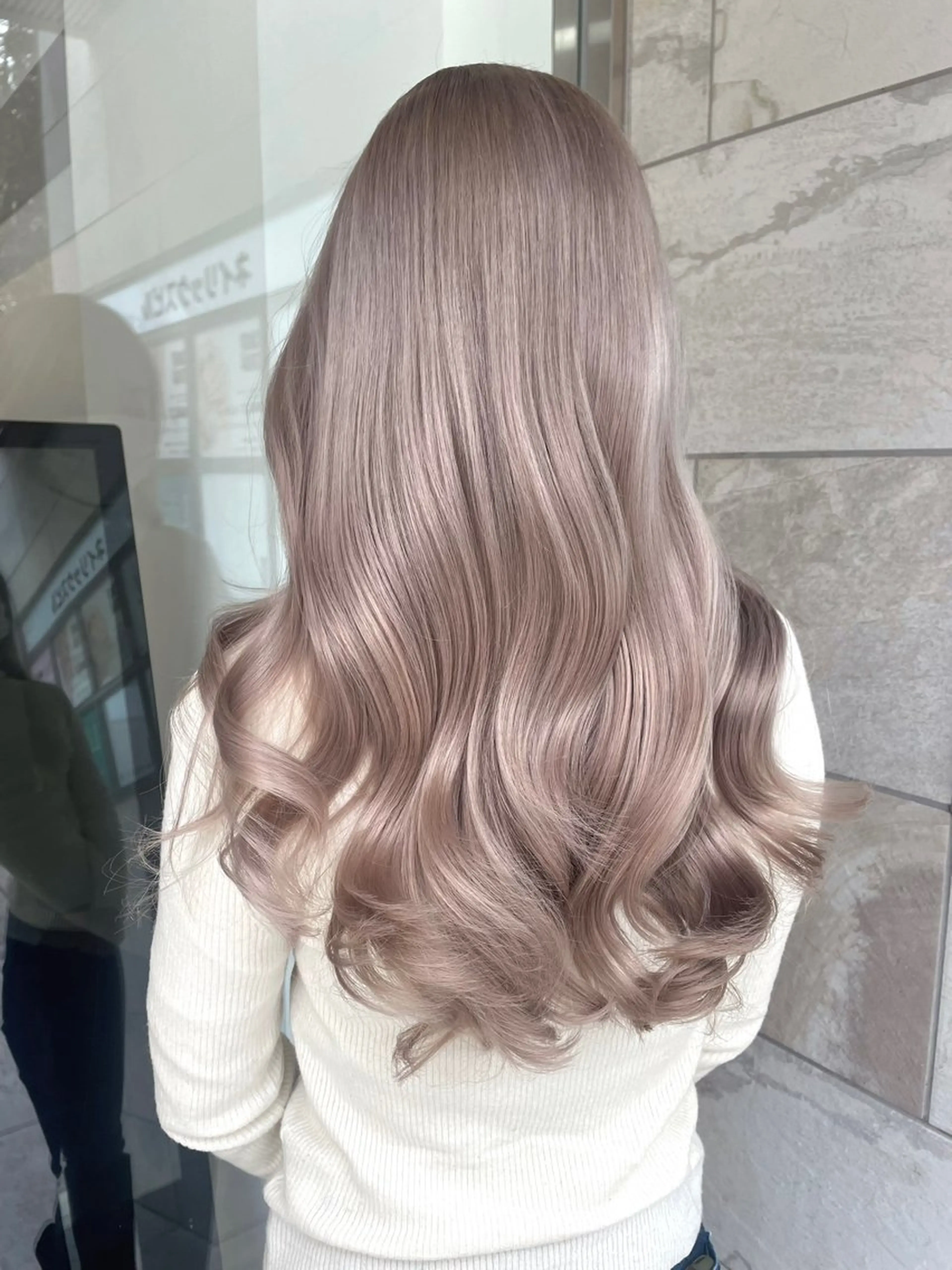 セミロング カラー ハイトーンボブ /tasukuのヘアスタイル