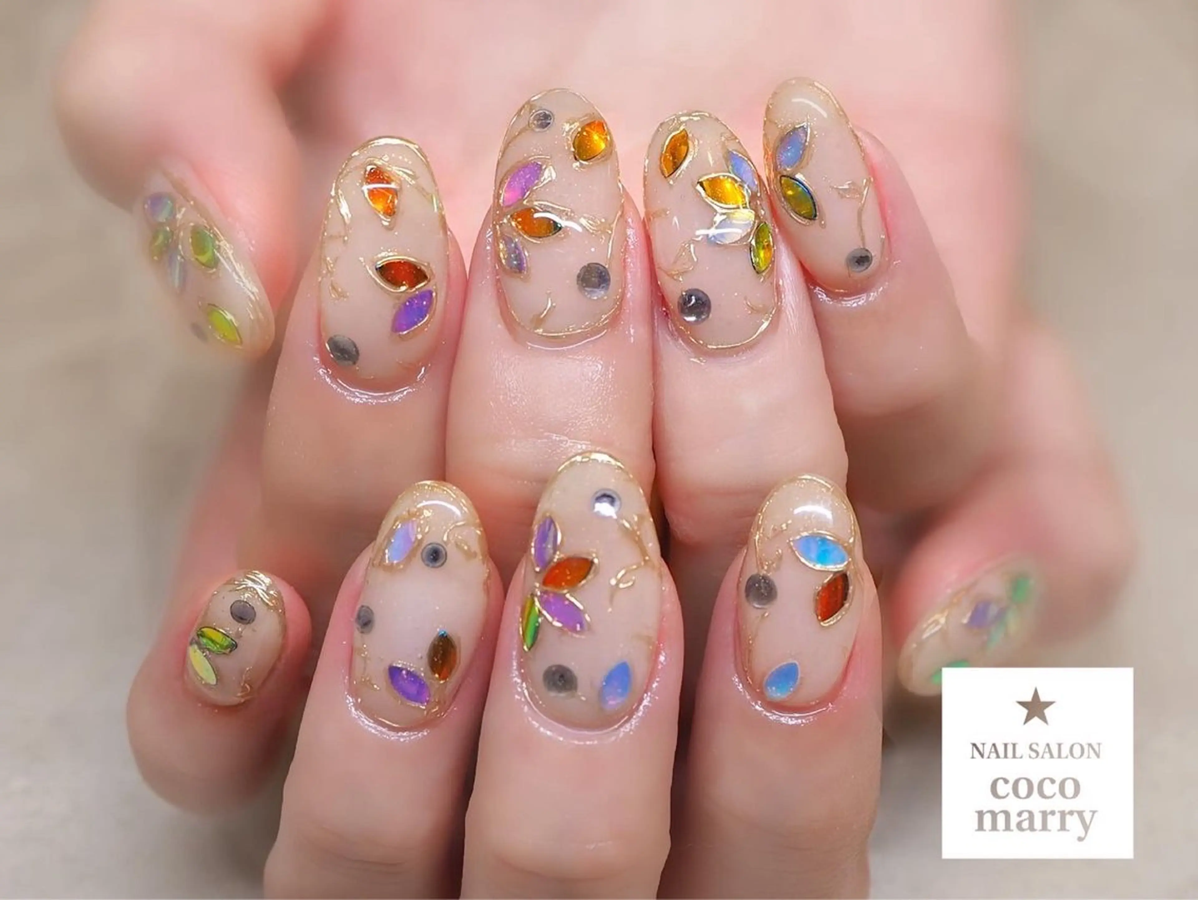 ネイル フットネイル マグネットネイル 持ち込み ニュアンスネイル ワンカラーネイル ハンドネイル coco marry  のネイルデザイン
