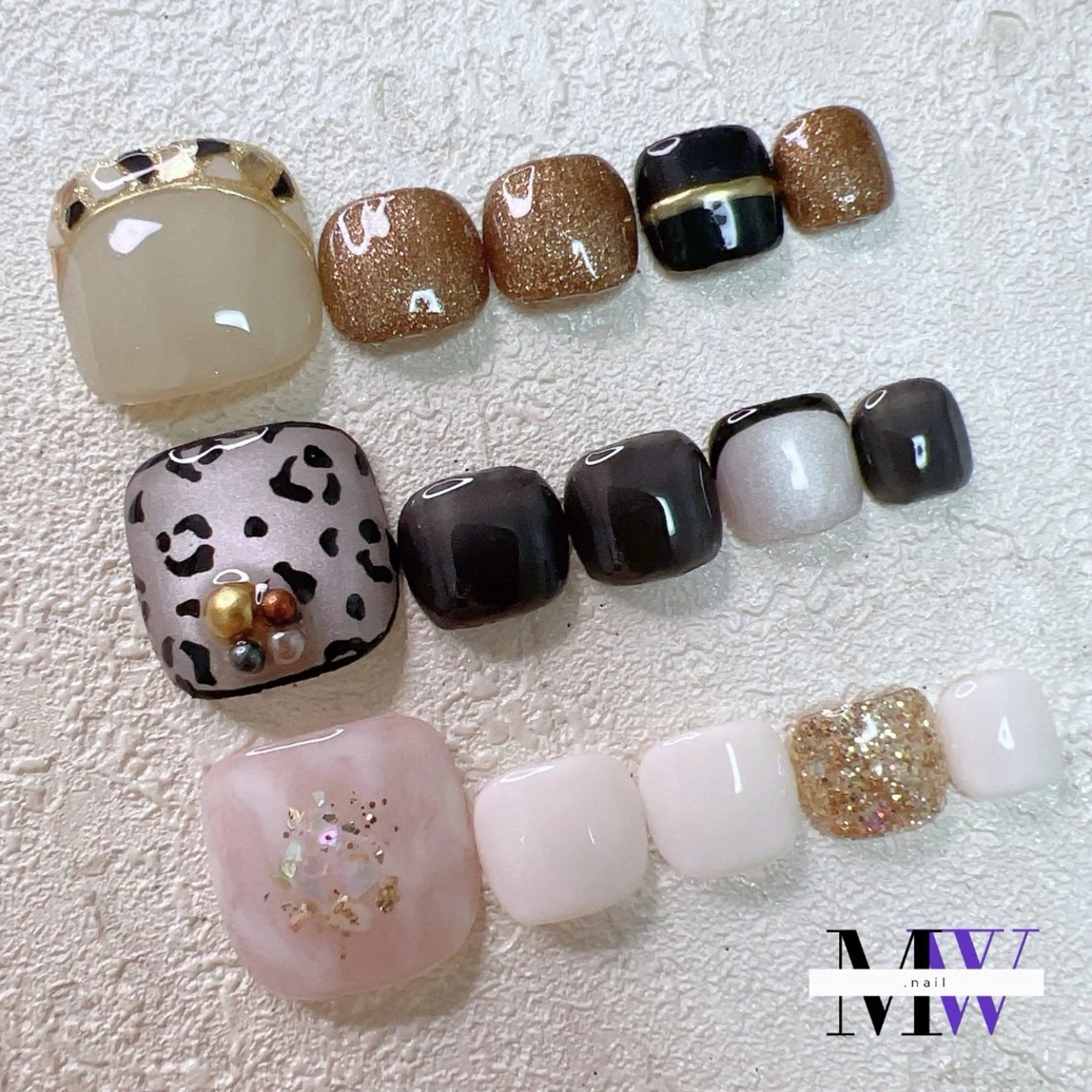 【期間限定】フットジェルネイル　4本アートコース💅6500円→5500円の写真