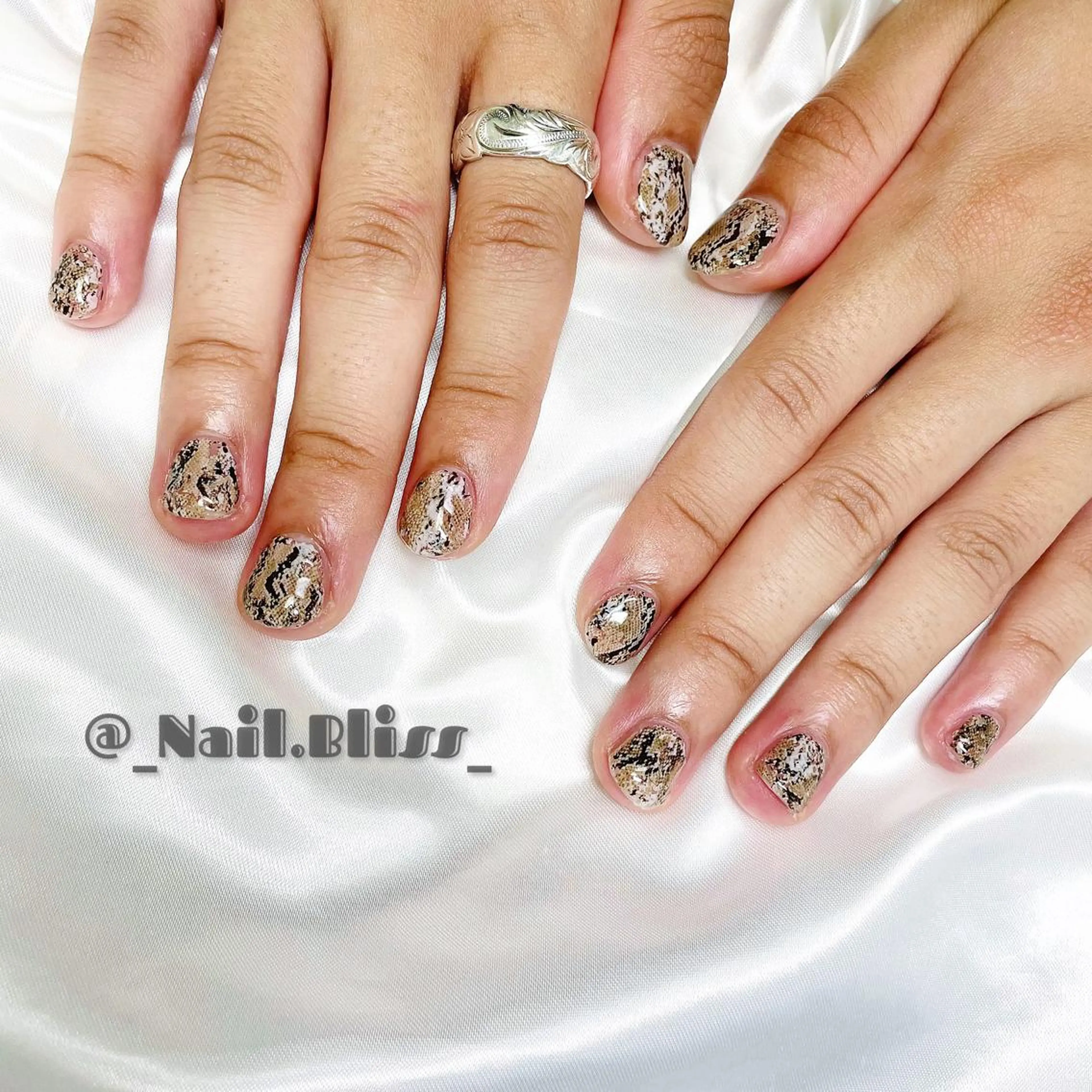 ネイル ハンドネイル NAIL BLISSのネイルデザイン