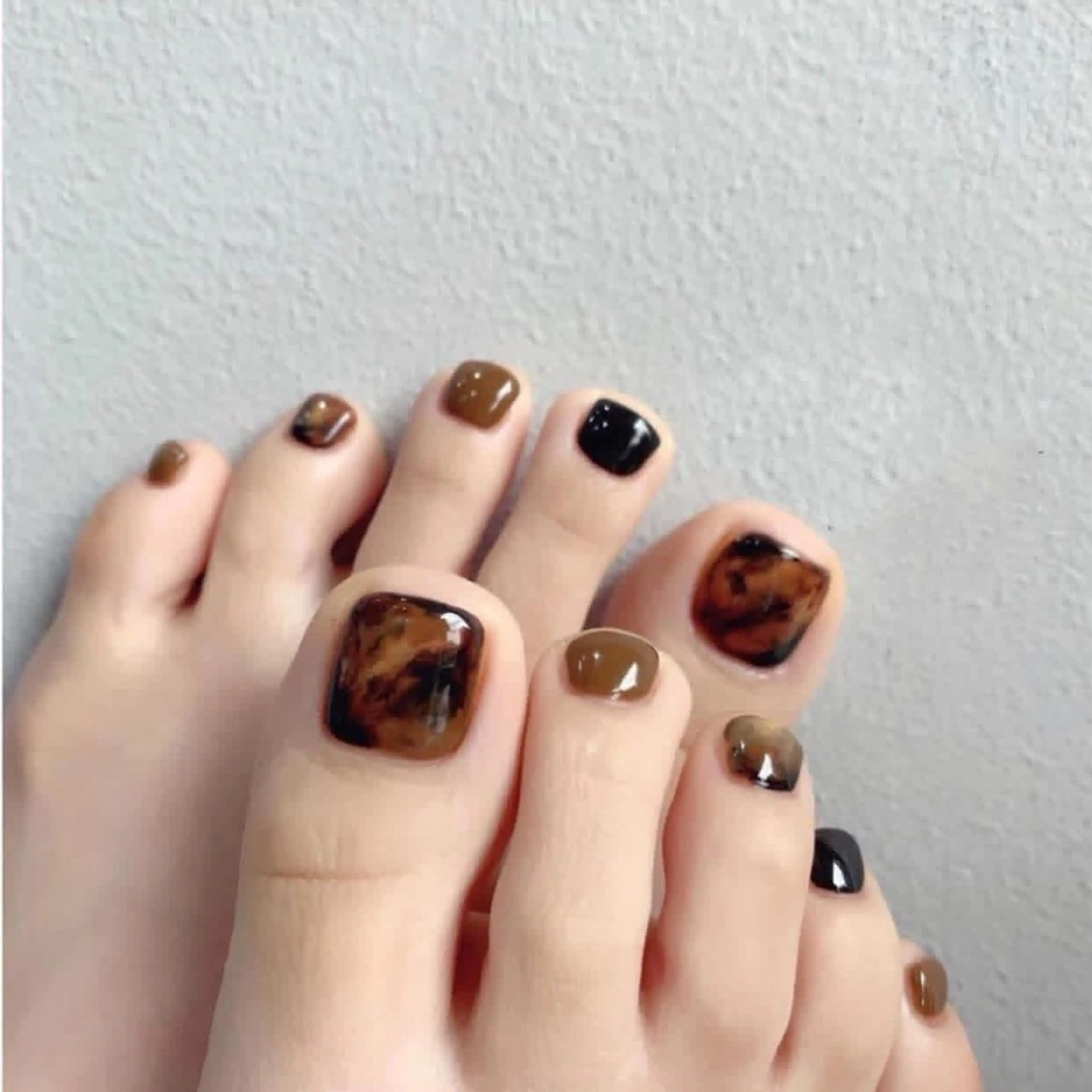 ネイル フットネイル Mira Nail Studioのネイルデザイン