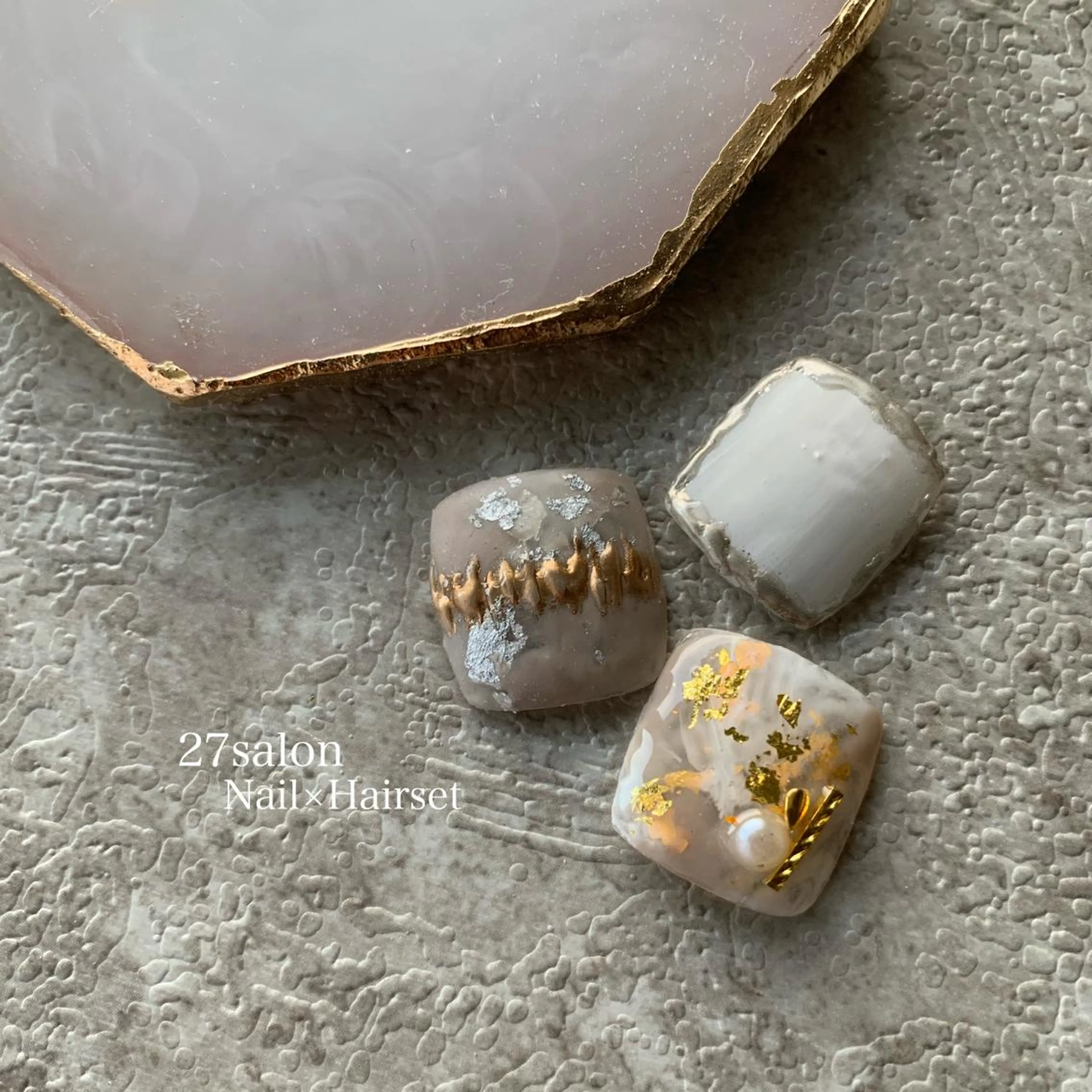 ネイル フットネイル ニュアンスネイル 27salon yuinaのネイルデザイン