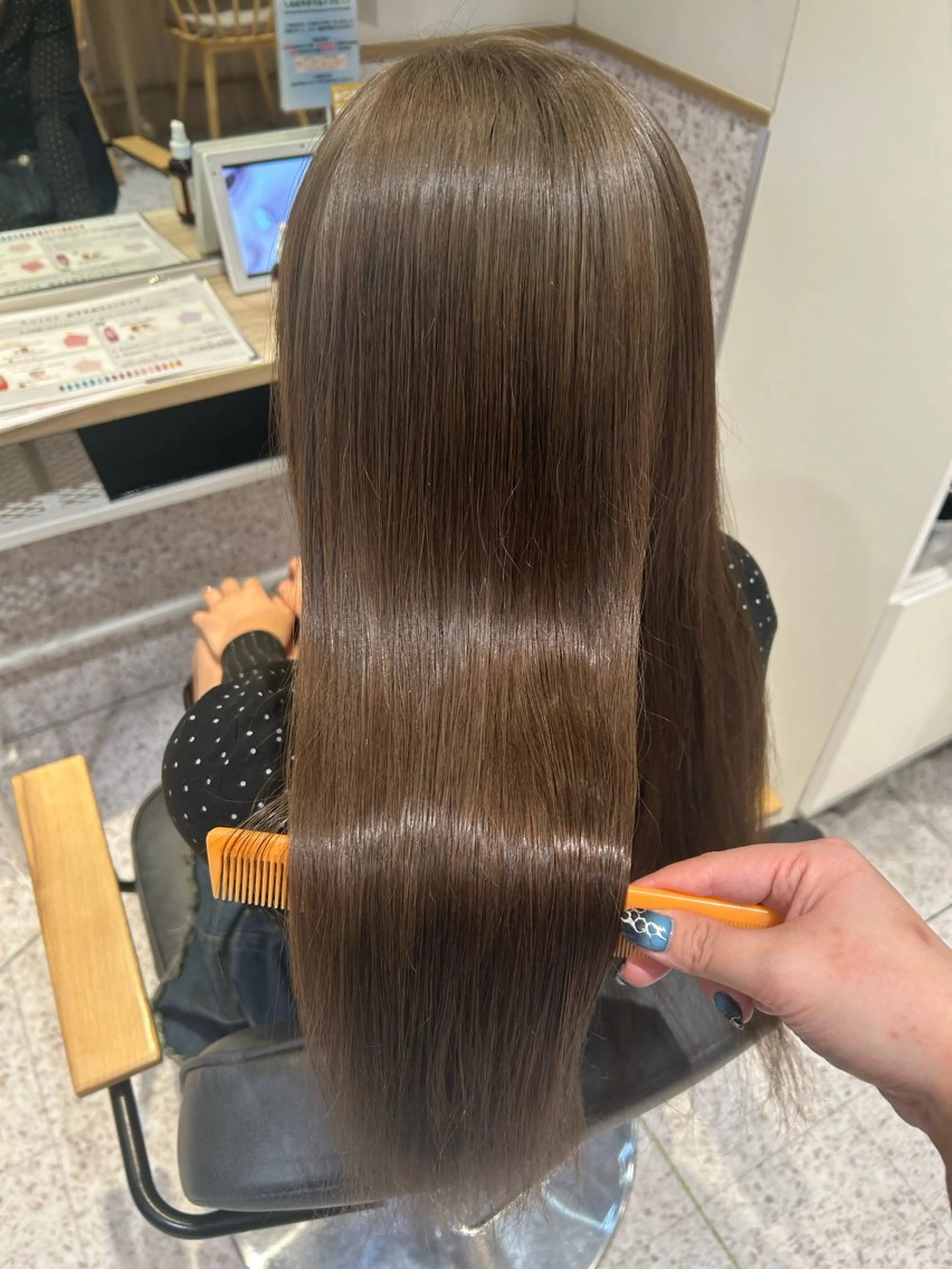 カラー ヘアカラー ♡ハイトーン★ ネイル/しの♡のヘアスタイル