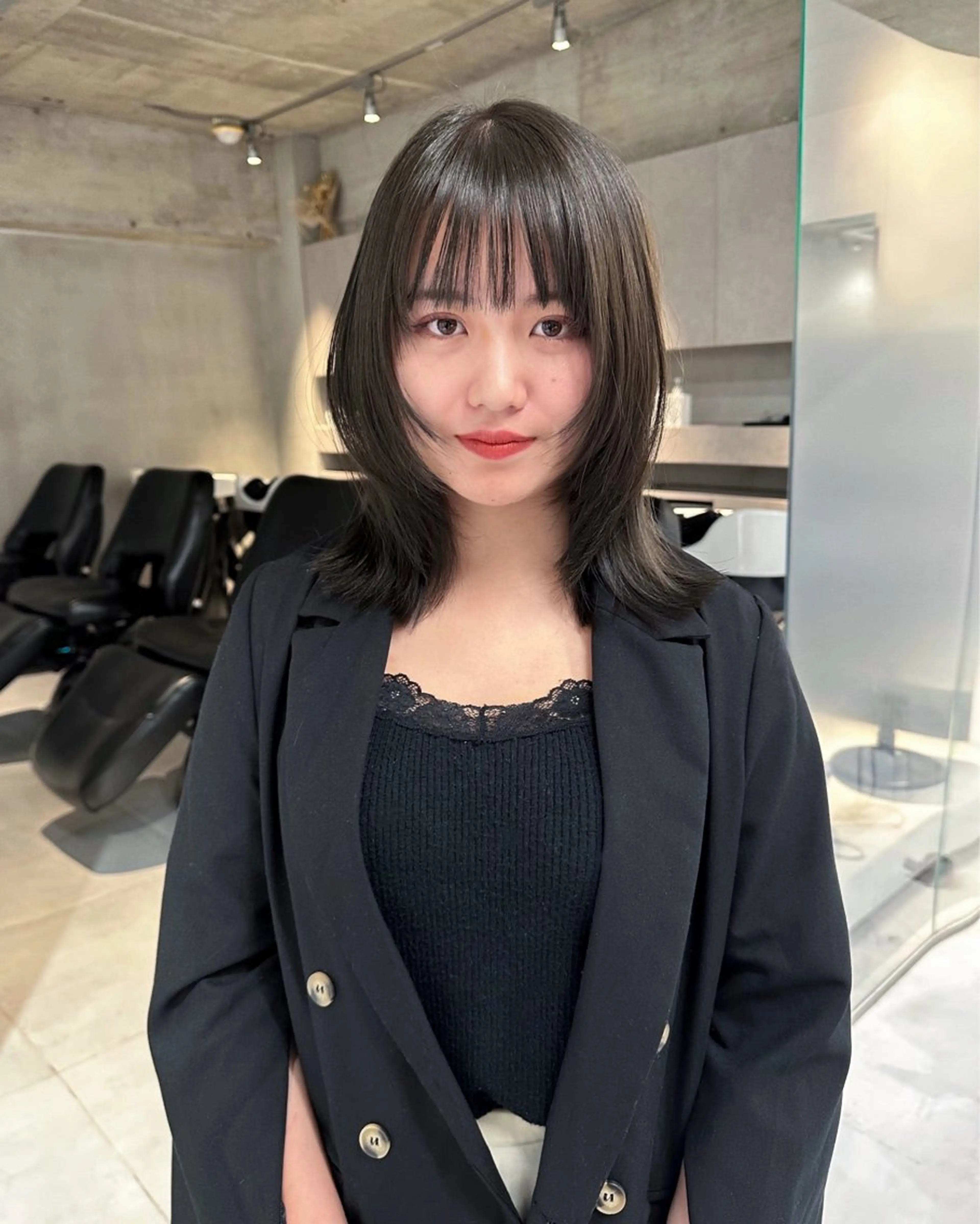 ミディアム くびれヘア カット ヘアカラー ボブ/似合わせ レイヤーcocomoのヘアスタイル