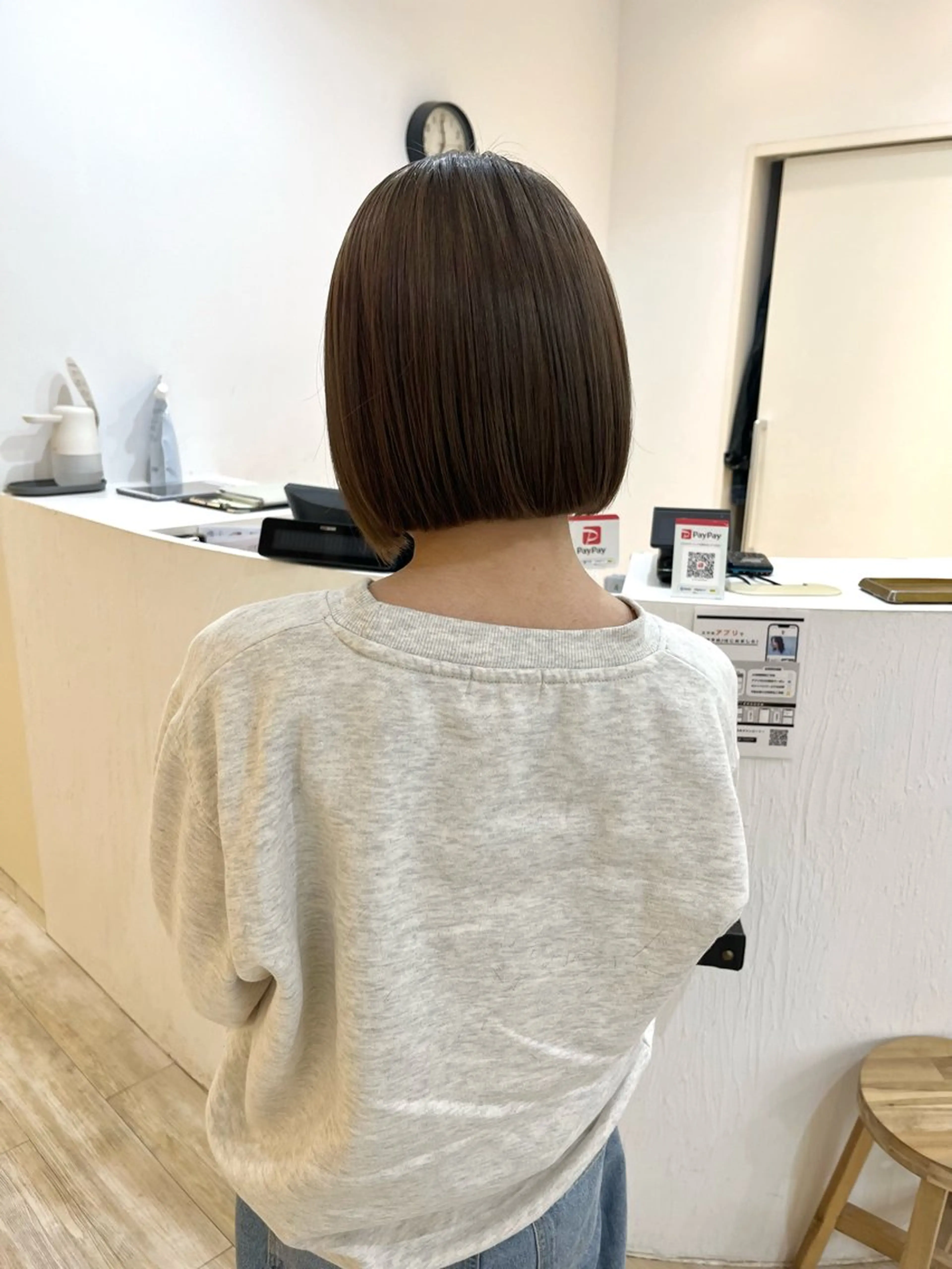 ショート カラー ブリーチ つぼみ/パーマ ／レイヤー／ボブのヘアスタイル